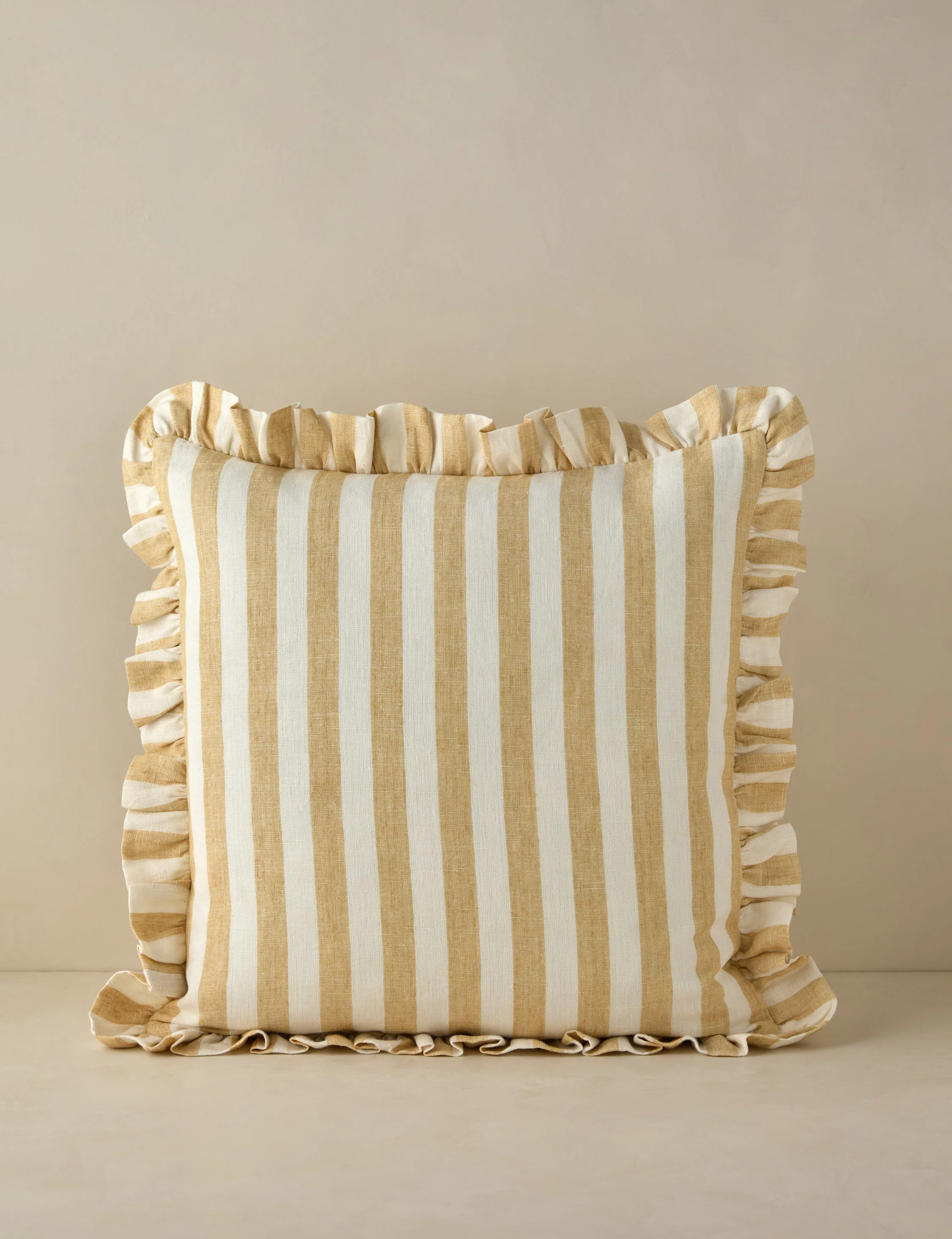 Amaroso Linen Ruffle Pillow - Image 4