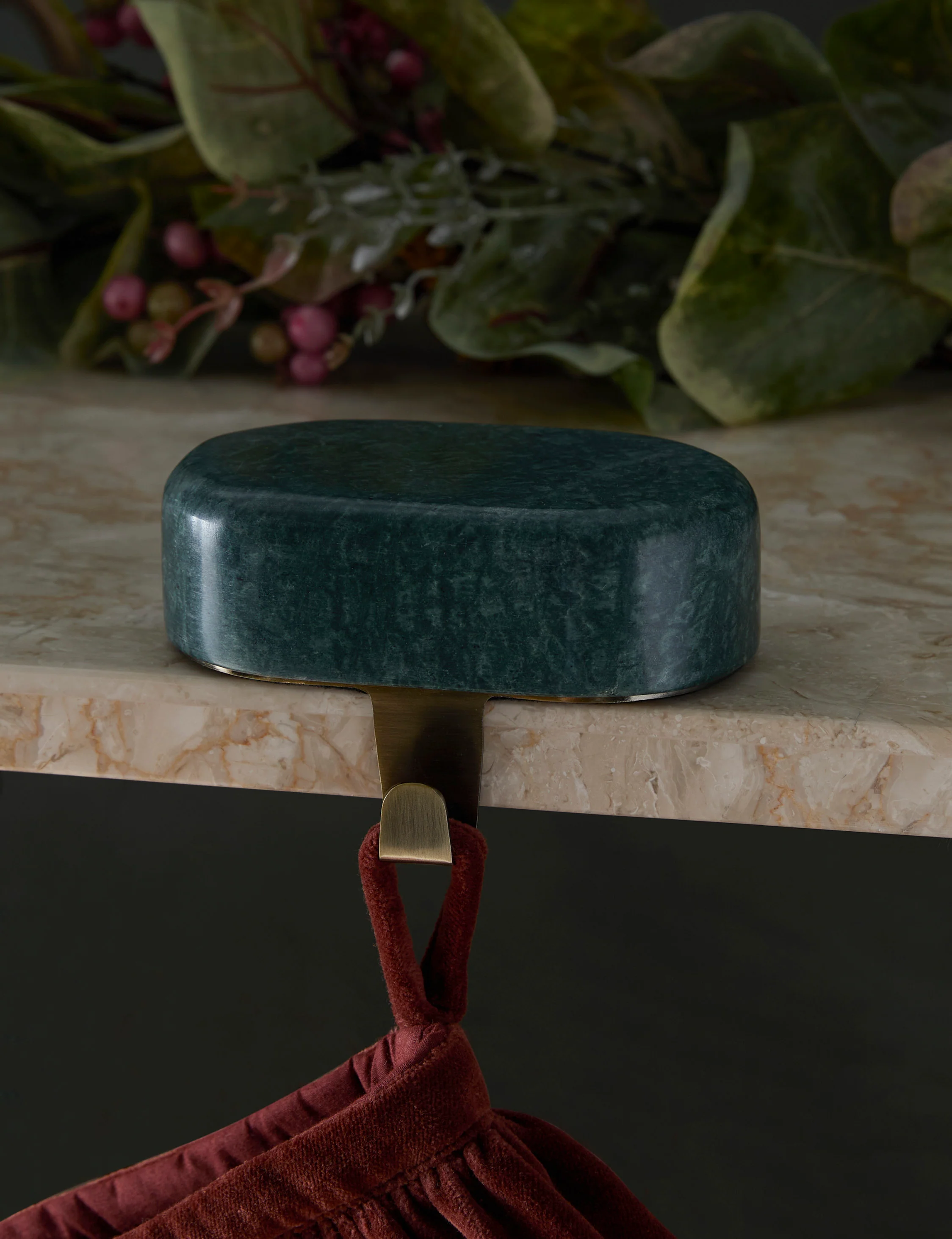 Bertram Stocking Holder - Image 2
