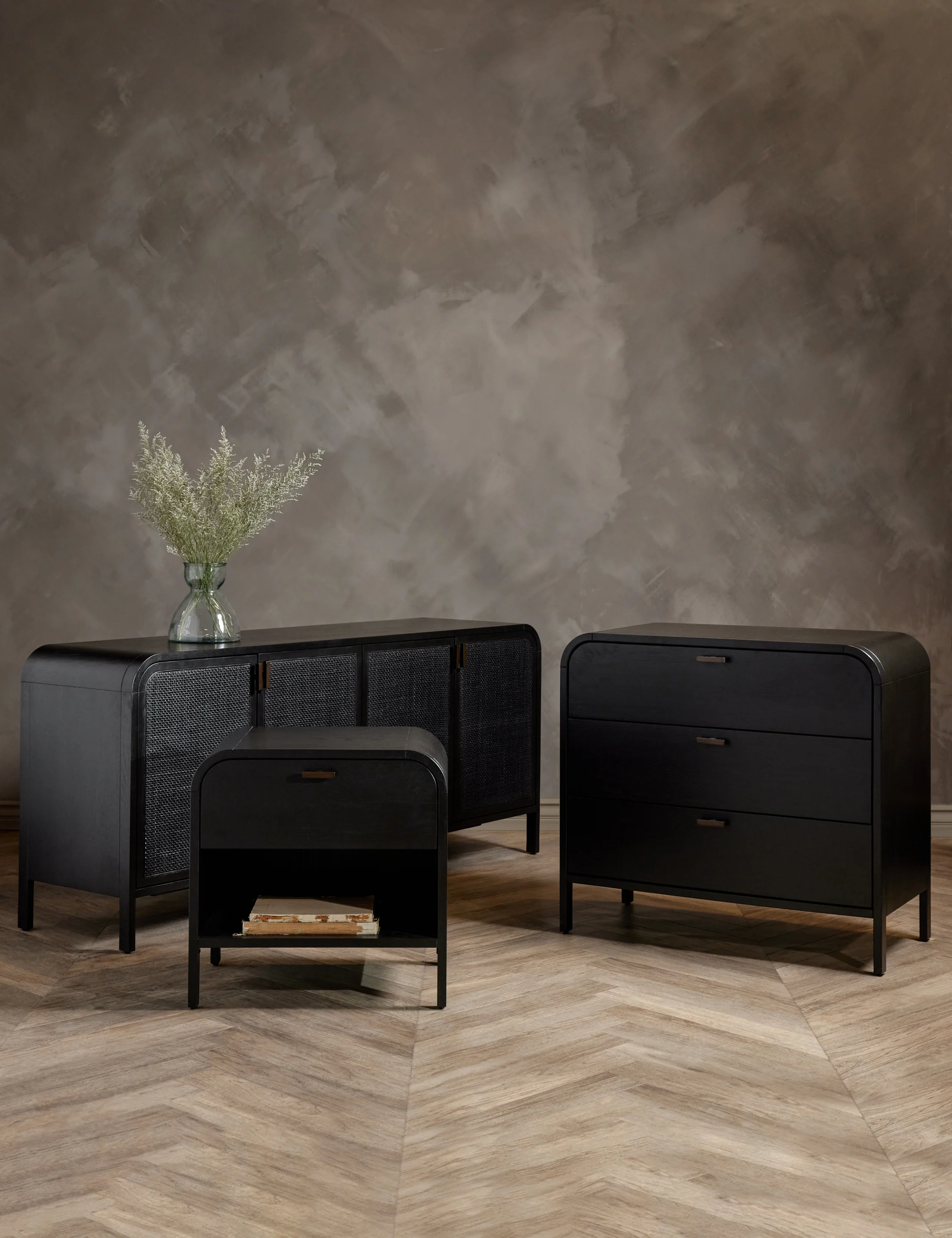 Brooke 3-Drawer Dresser - Image 4