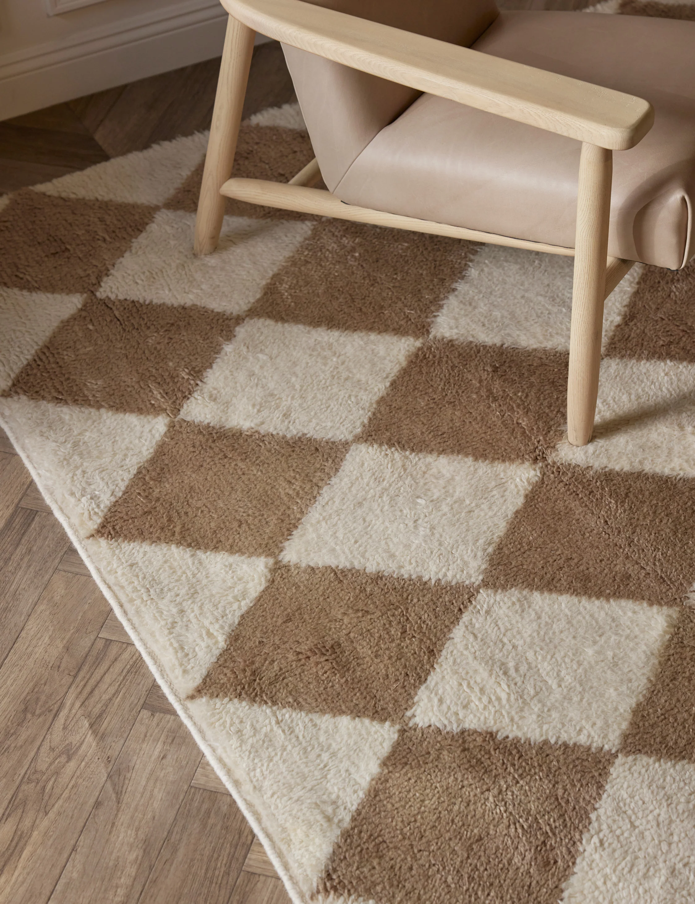 Cariad Hand-Knotted Wool Moroccan Shag Rug - Image 4