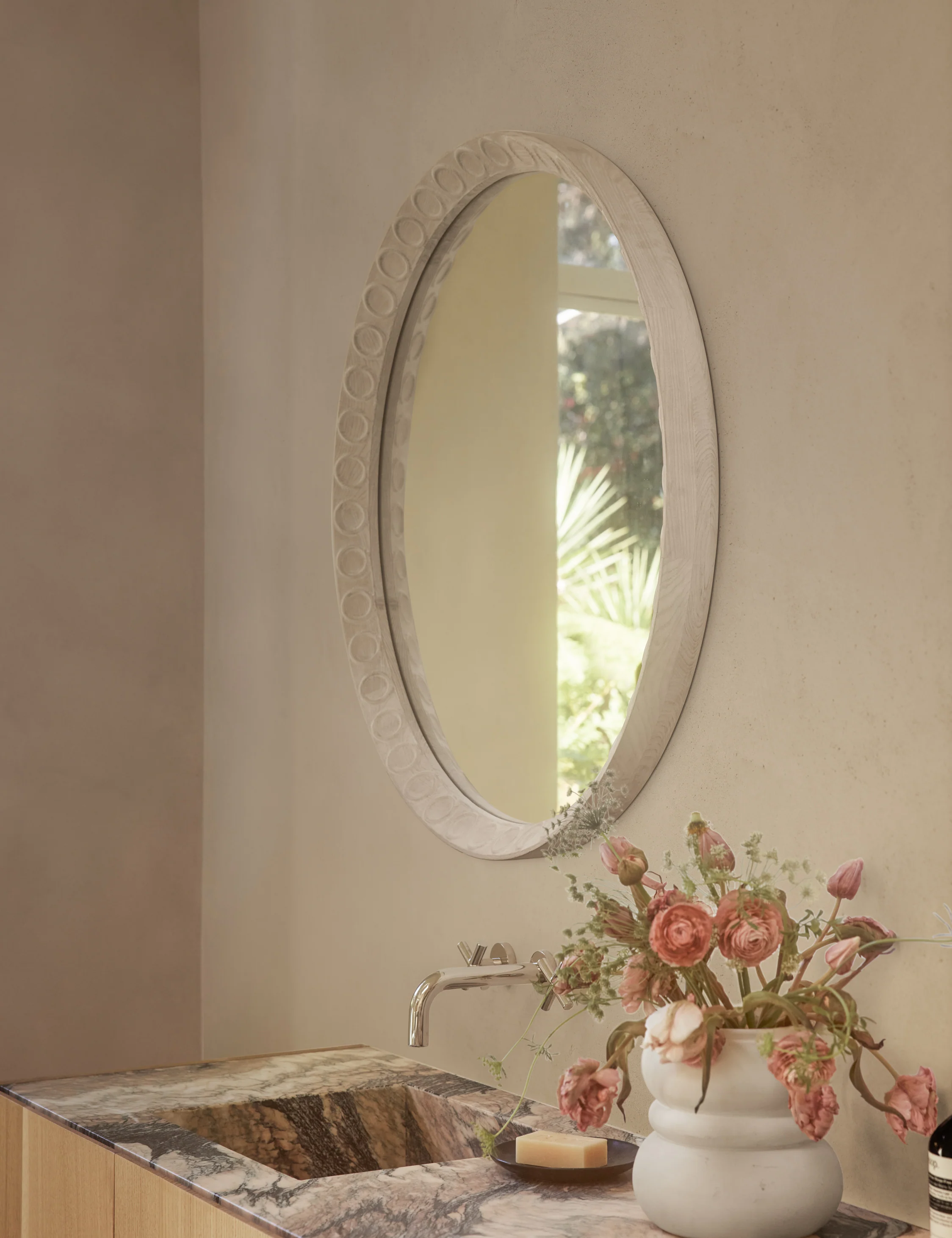 Correa Round Mirror - Image 5