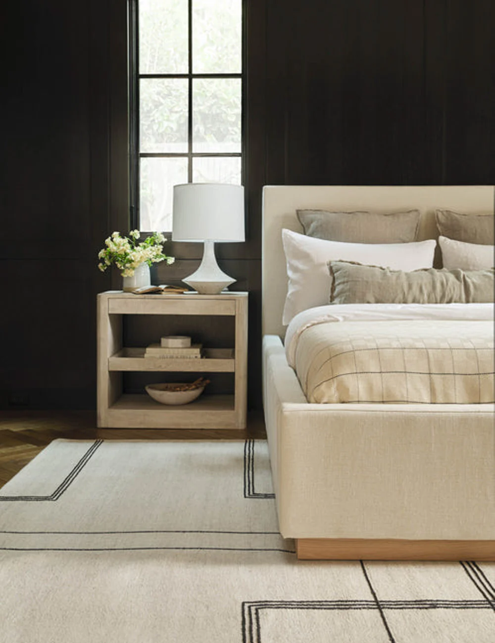 Coulwood Table Lamp - Image 3
