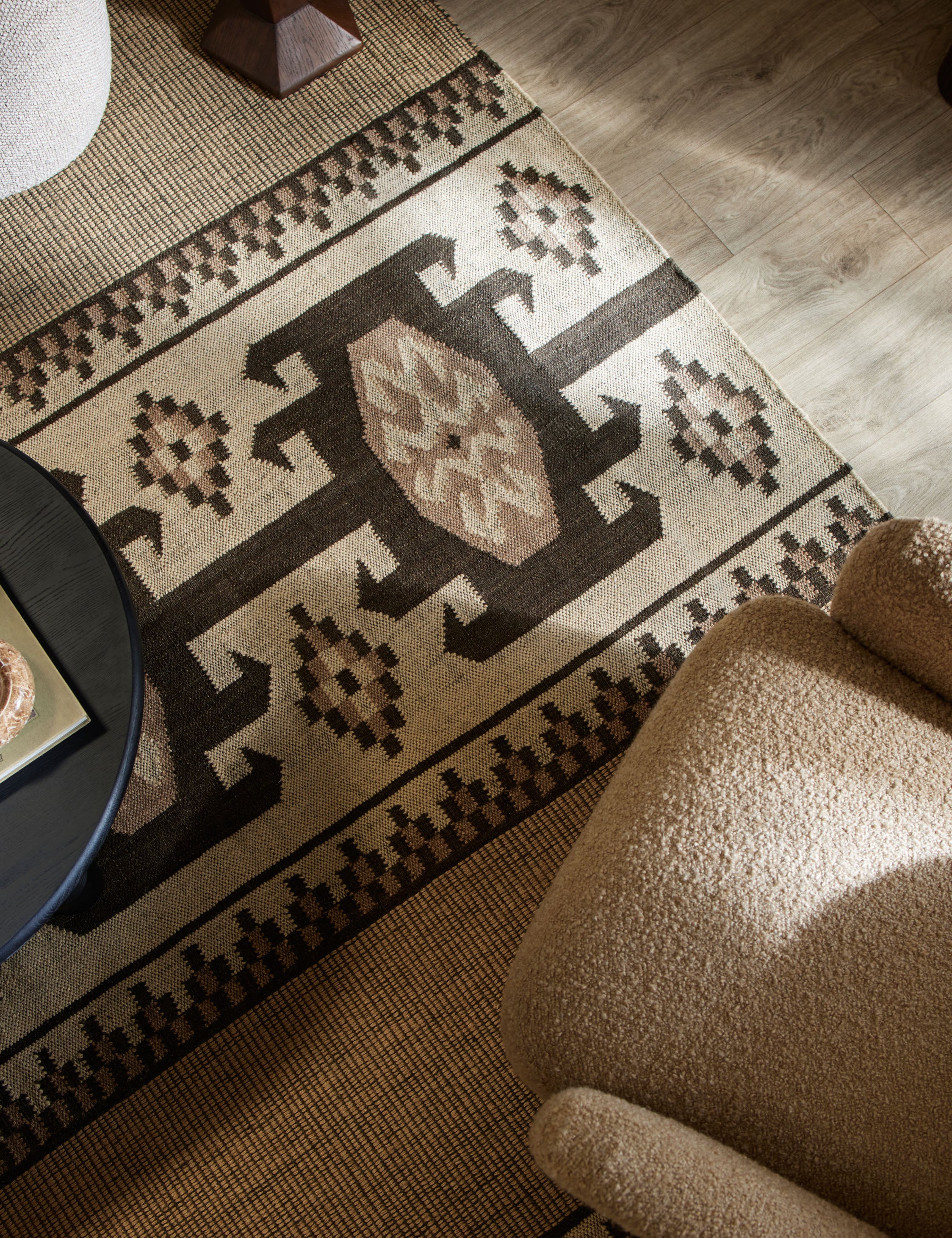 Crouse Flatweave Wool Rug - Image 3