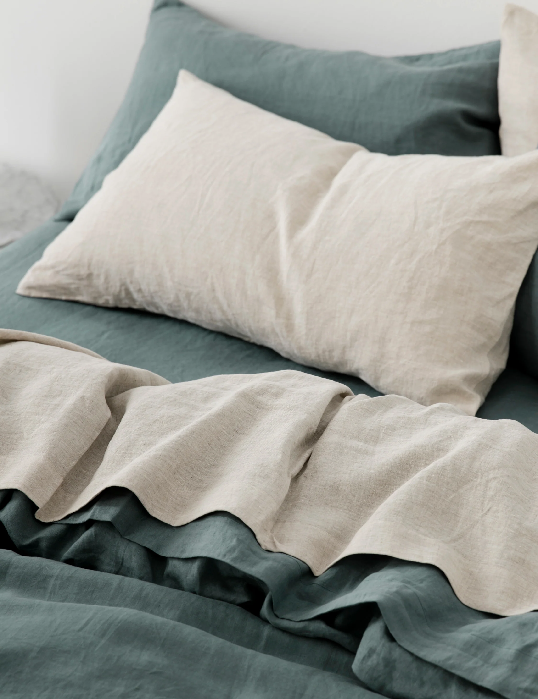 European Flax Linen Pillowcases (Set of 2) by Cultiver - Image 28