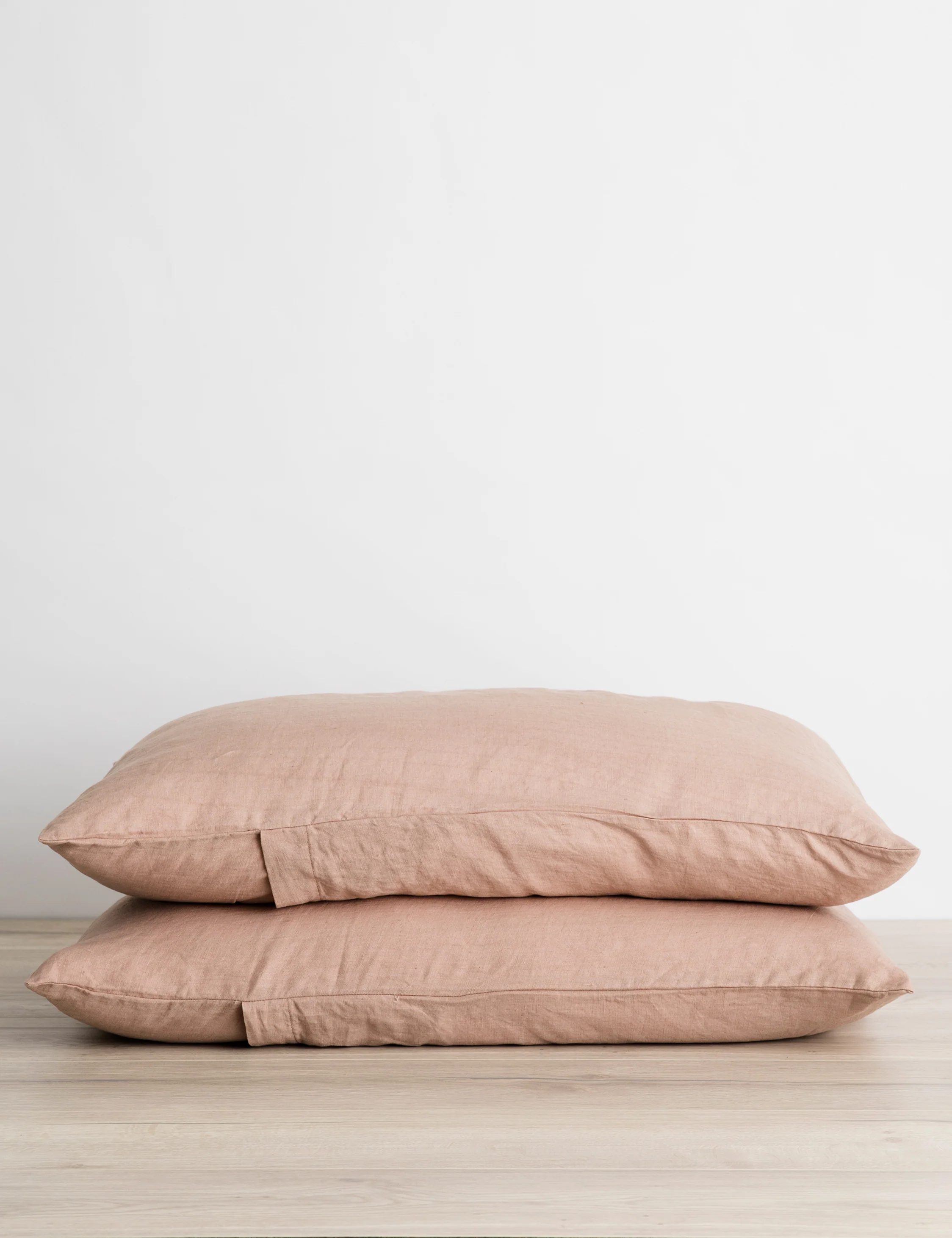 European Flax Linen Pillowcases (Set of 2) by Cultiver - Image 40