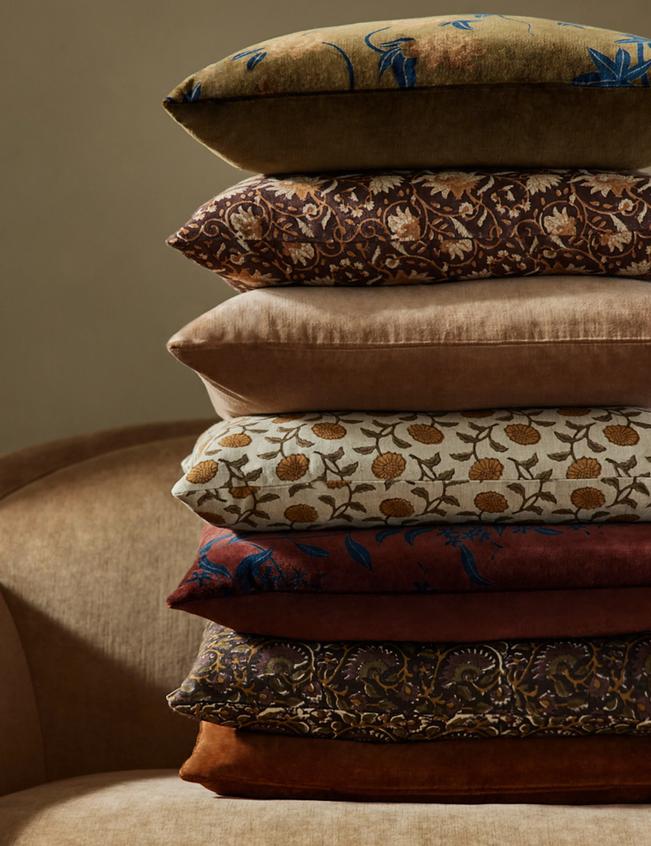 Dori Linen Pillow - Image 7