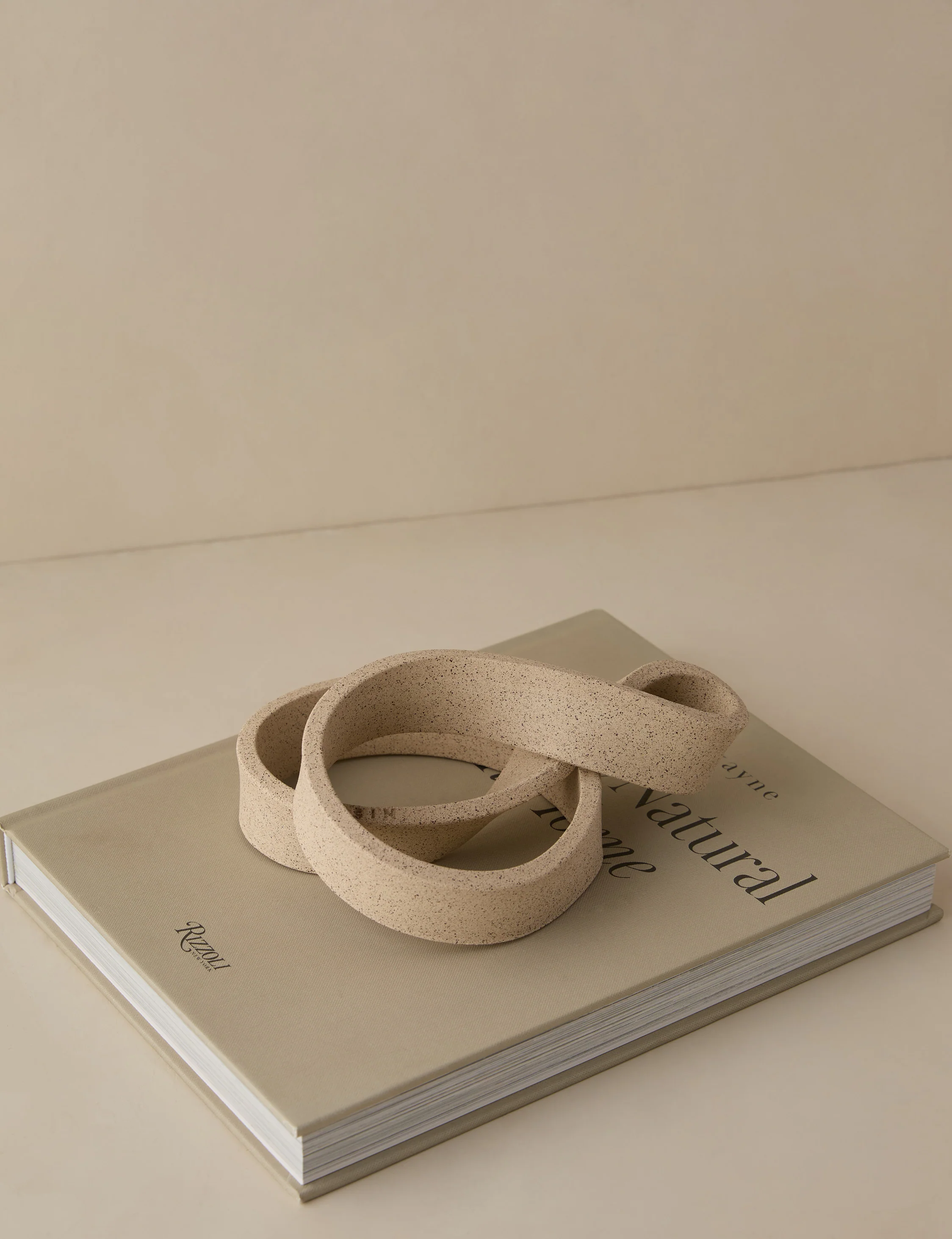 Elas Art Object