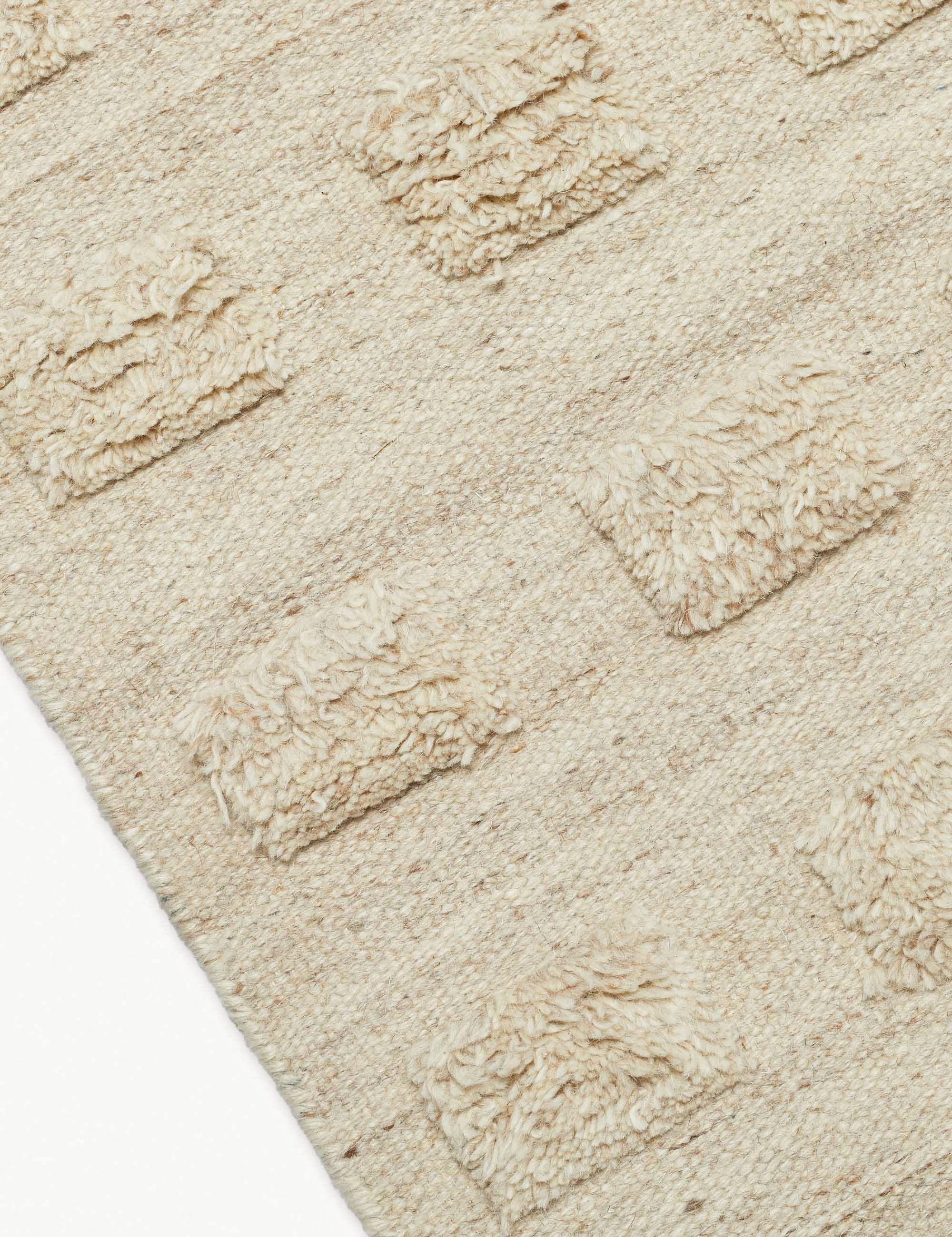 Eris Rug - Image 8