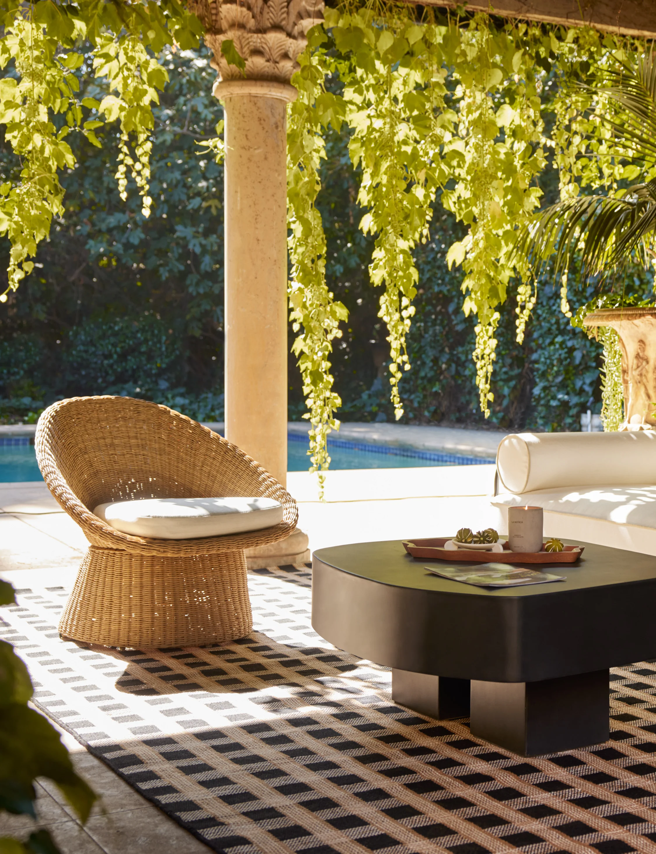 Ferran Indoor / Outdoor Accent Chair - Image 2