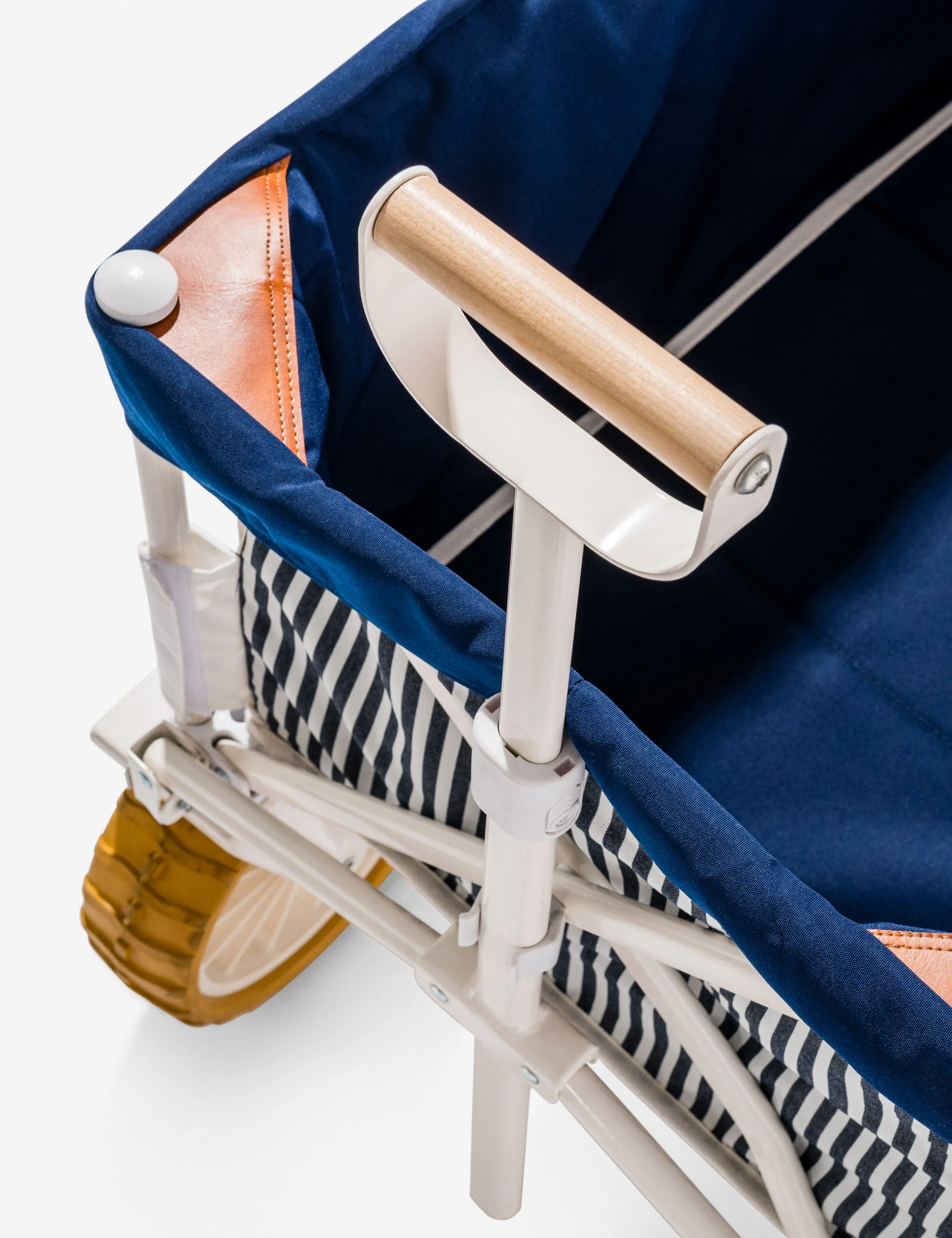 Folding Beach Cart by Business & Pleasure Co. - Image 5