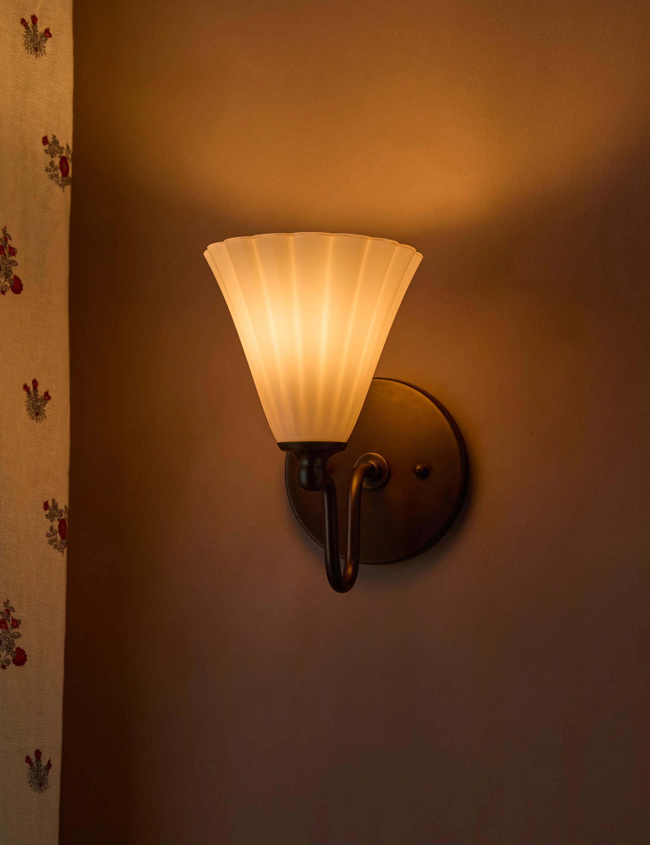 Gladstone Sconce - Image 3
