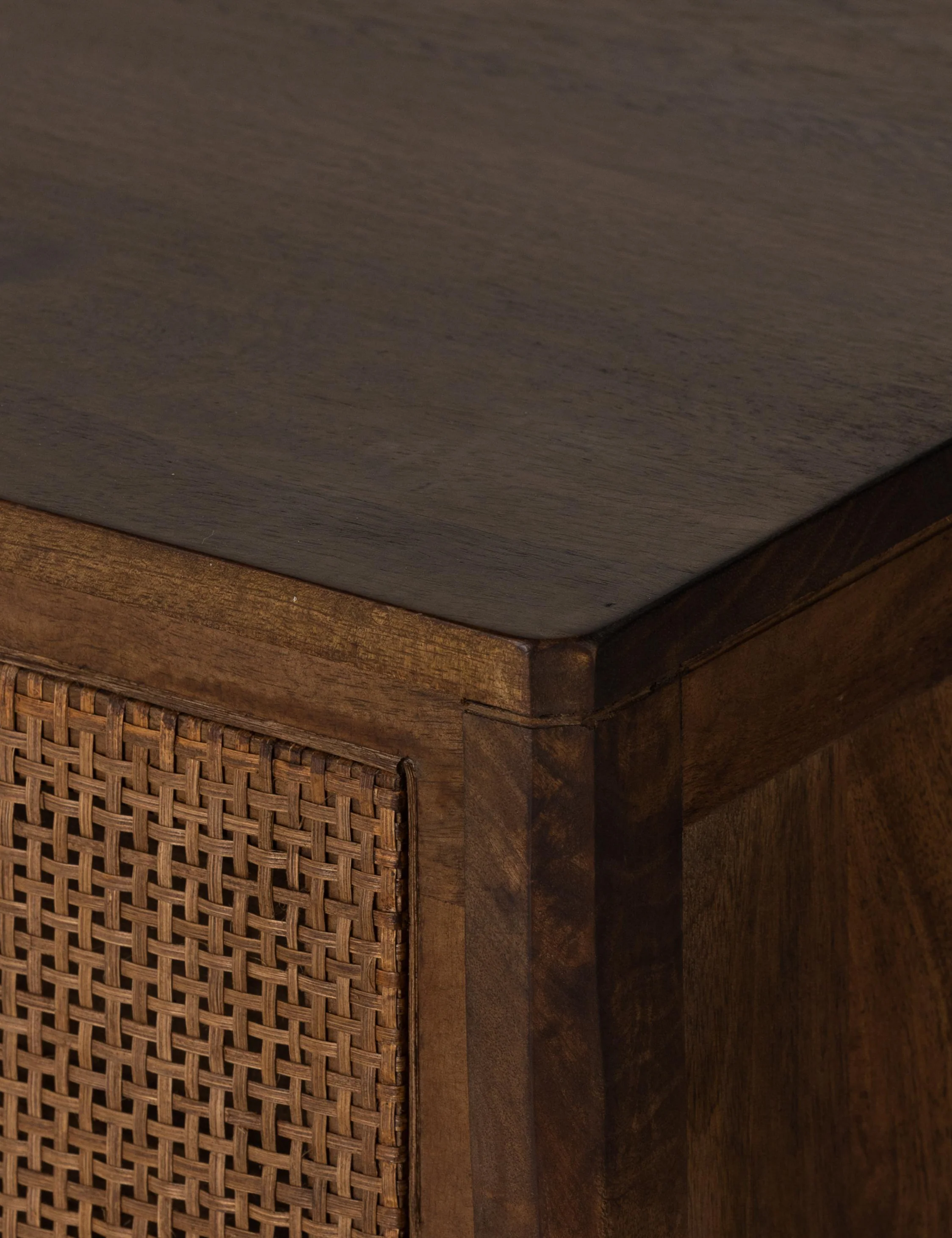 Hannah 6-Drawer Dresser - Image 7
