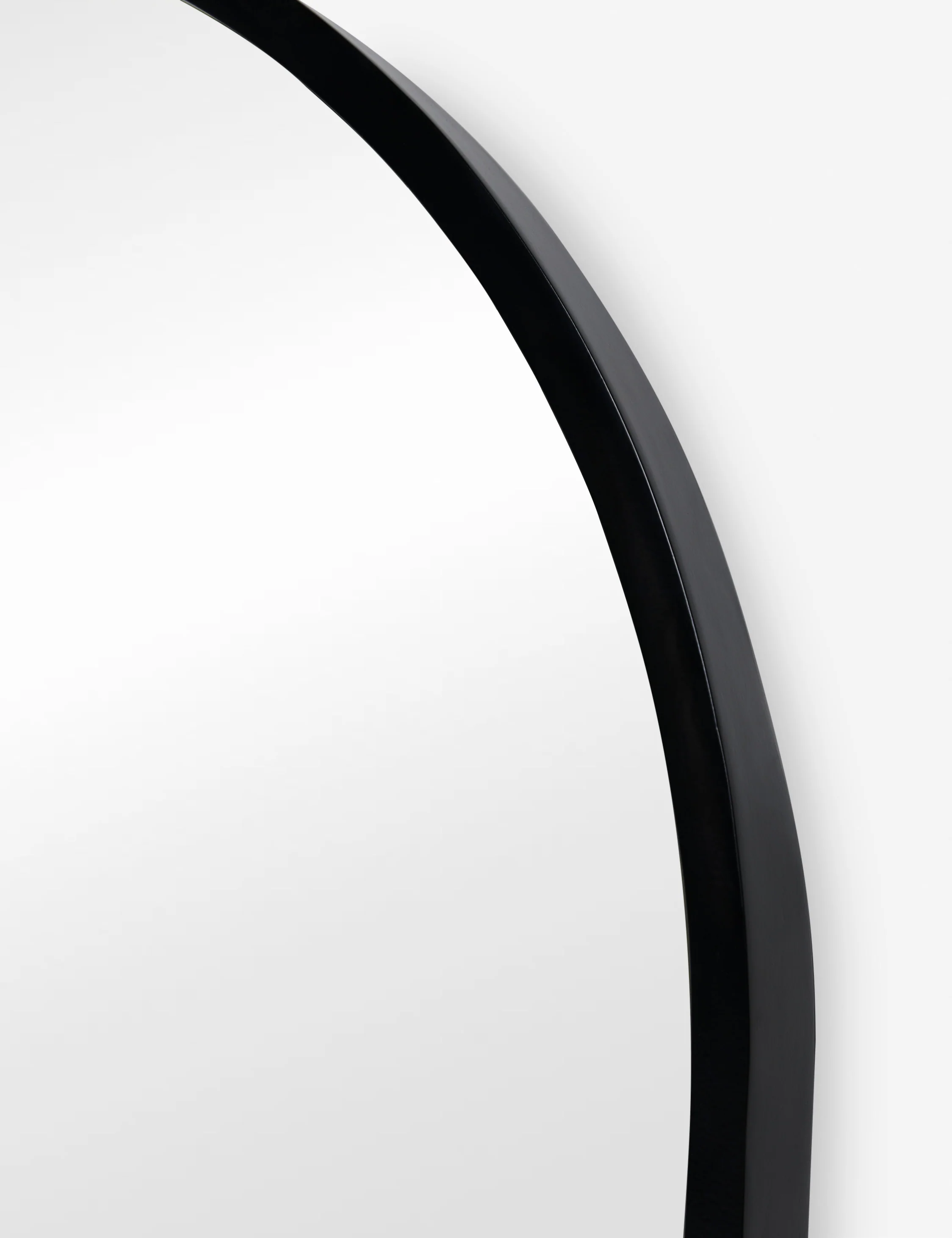 Idris Oval Mirror - Image 3
