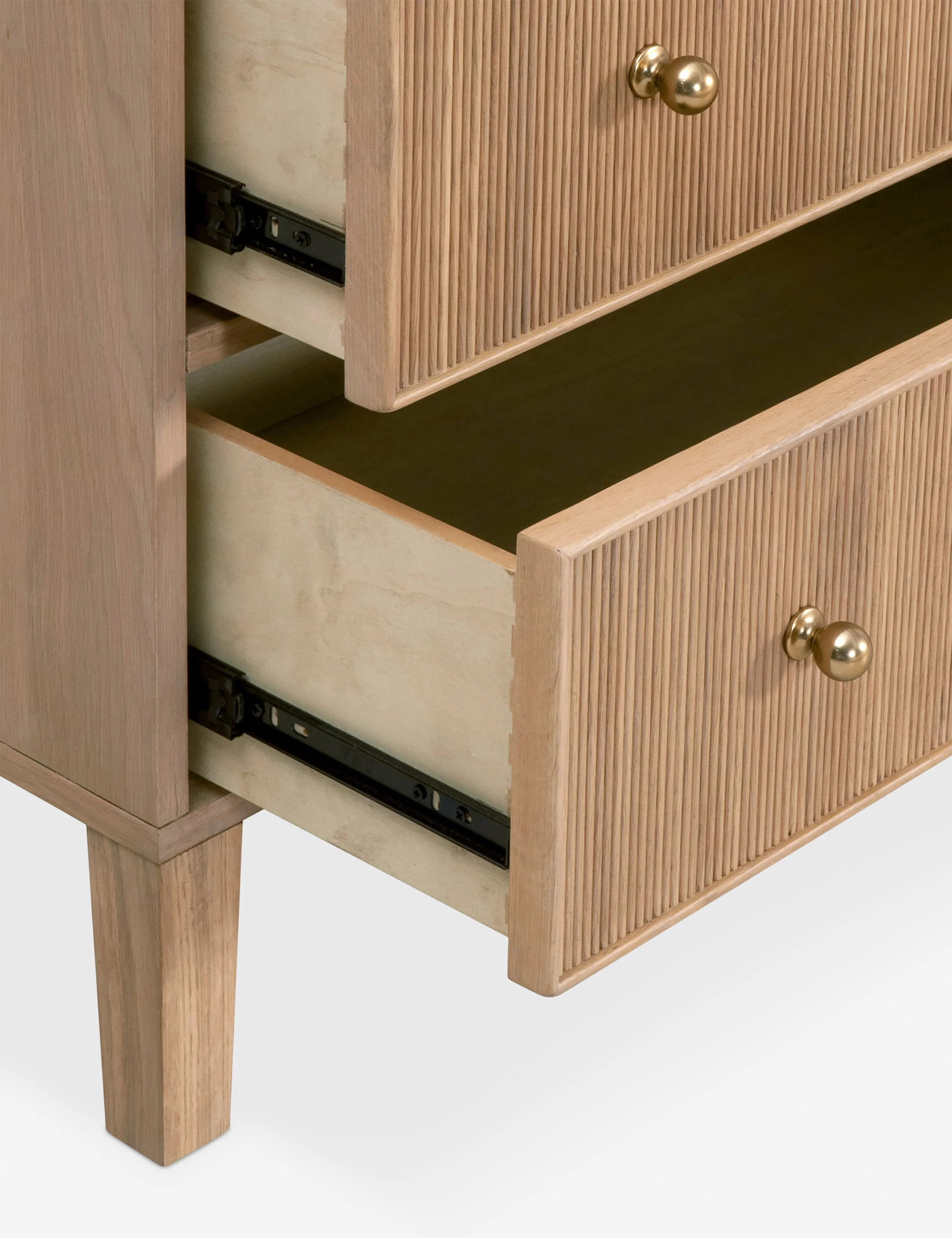 Jesenia Dresser - Image 6