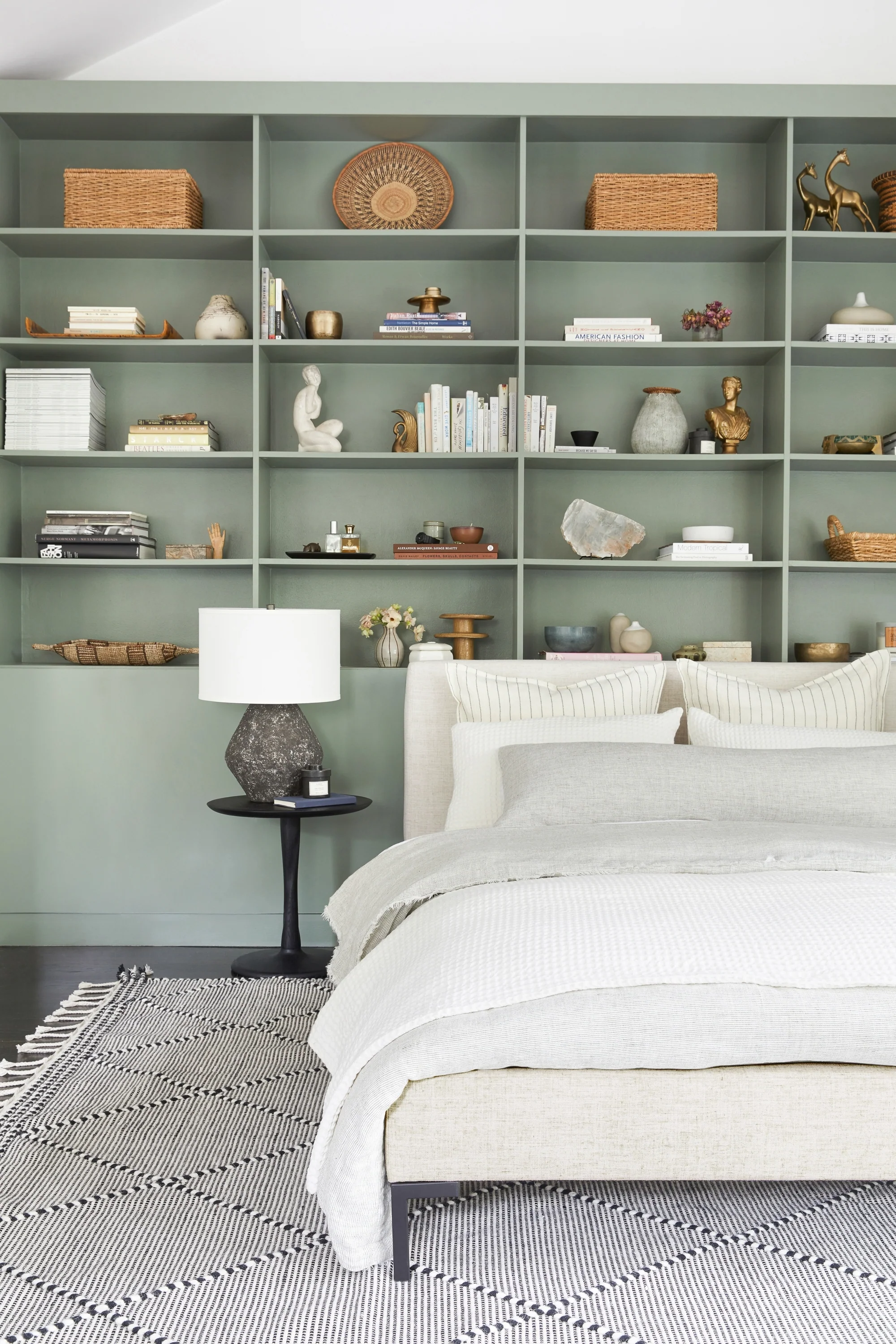 Keyana Table Lamp - Image 5