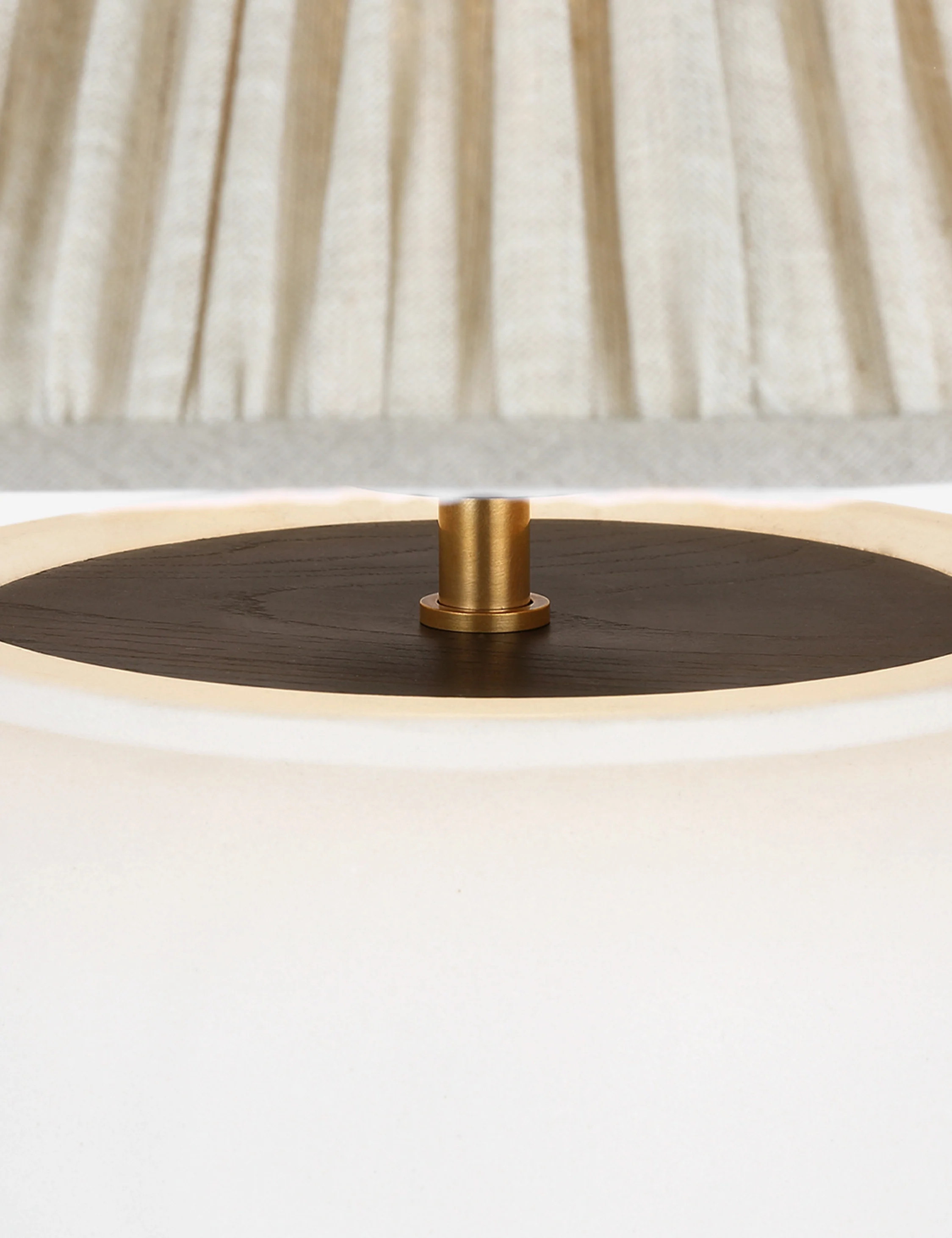 Lakelyn Cordless Table Lamp - Image 5