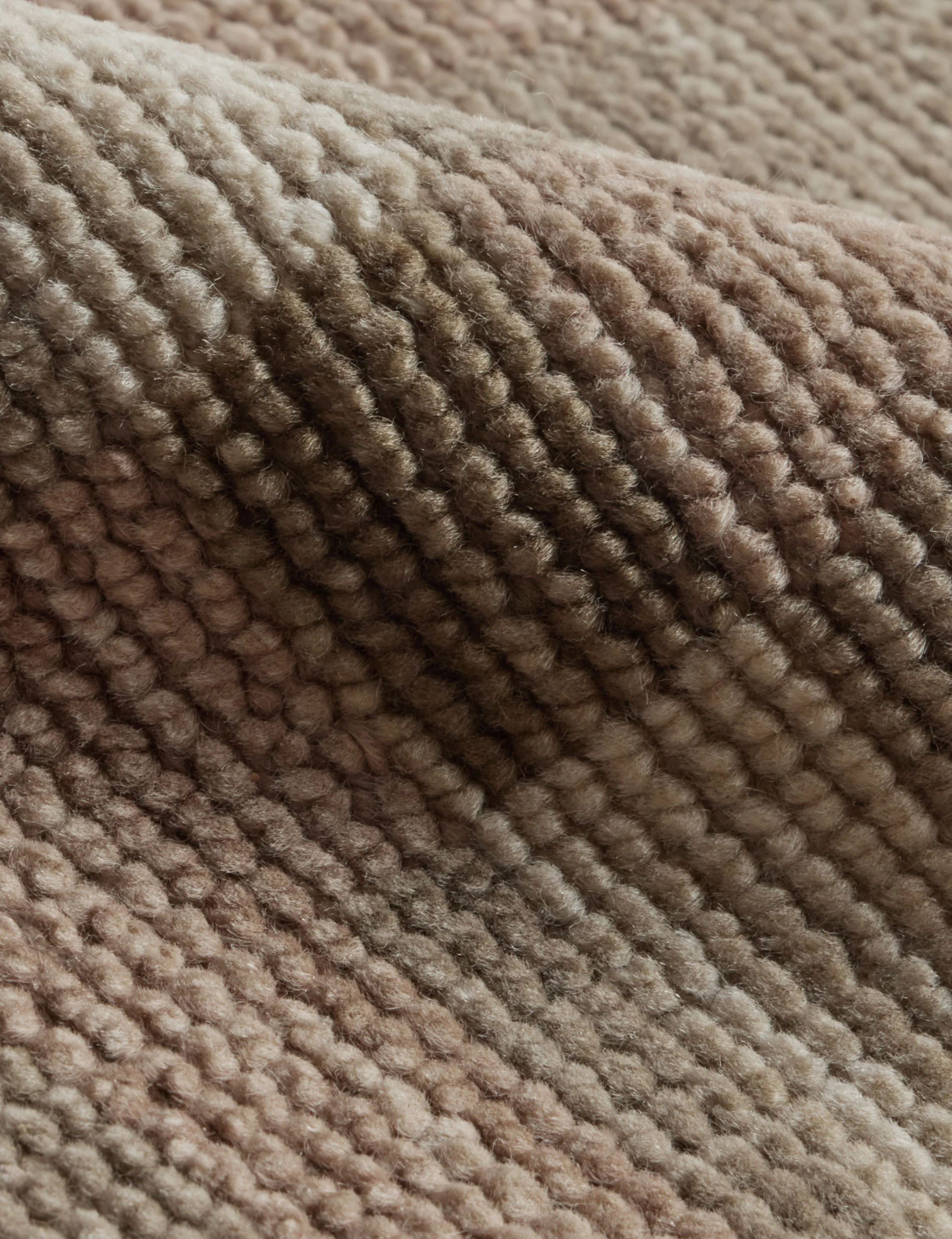 Lalan Hand-Knotted Wool Rug - Image 7