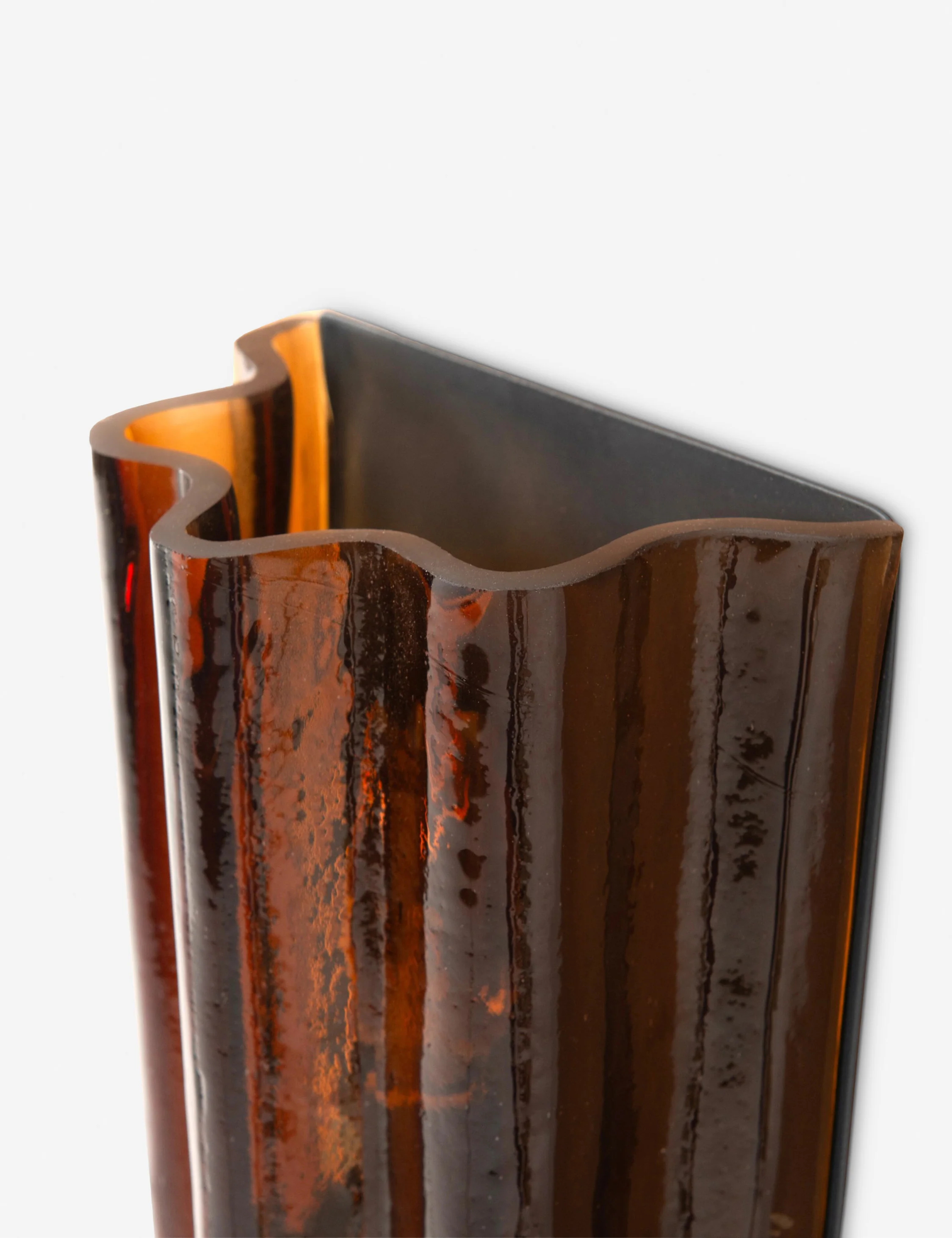 Larisa Sconce - Image 9