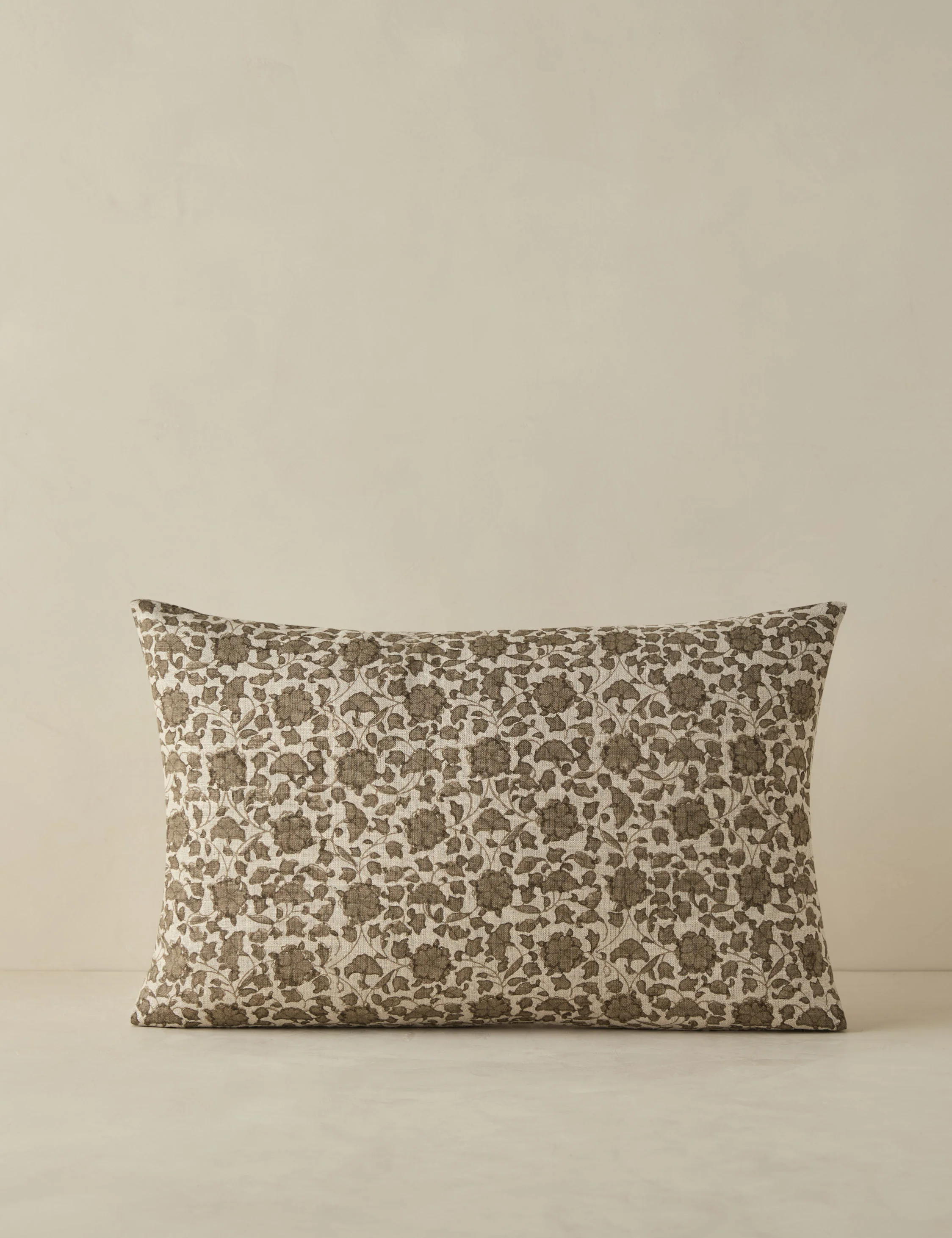 Lavelanet Linen Pillow - Image 12