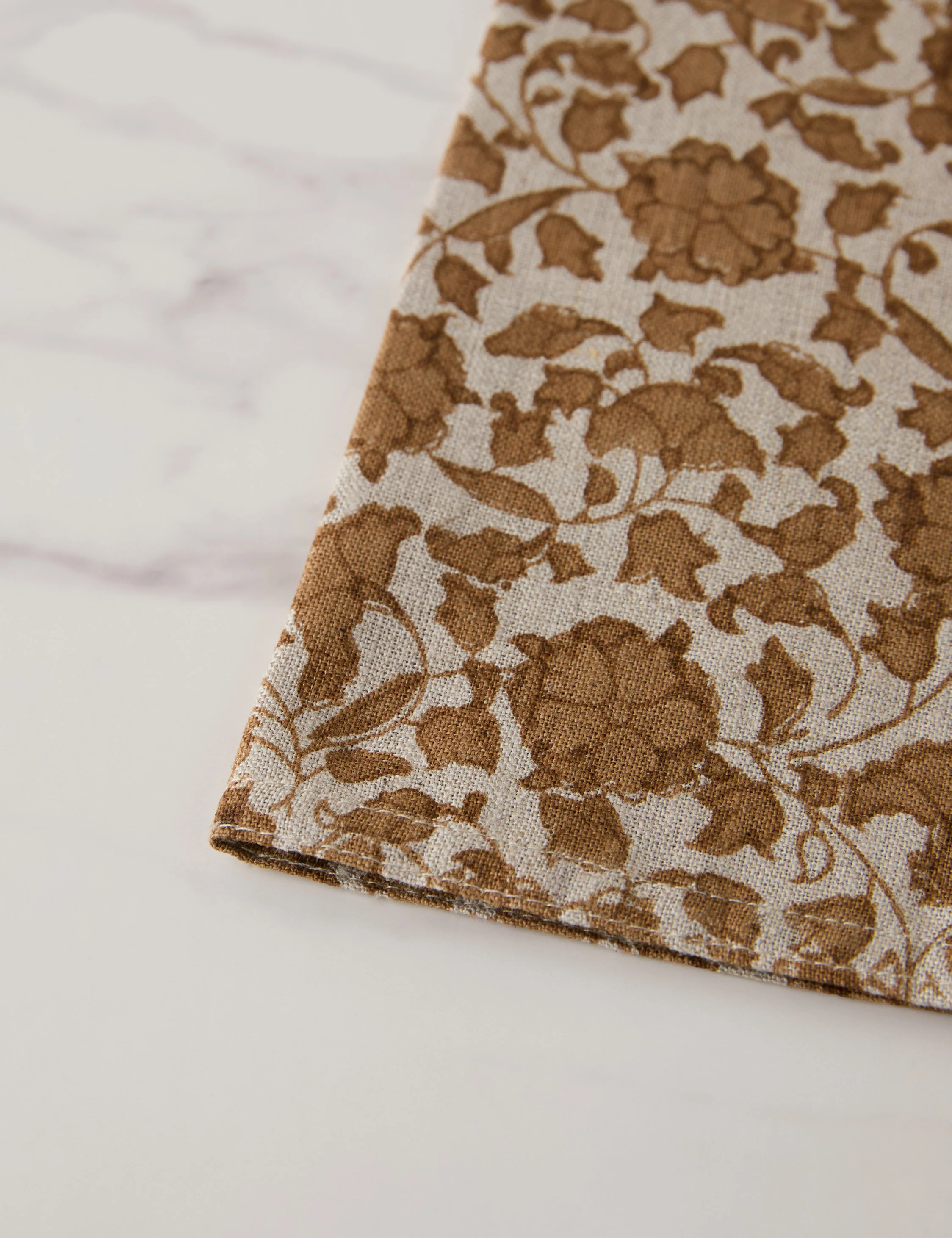 Lavelanet Table Linens - Image 10