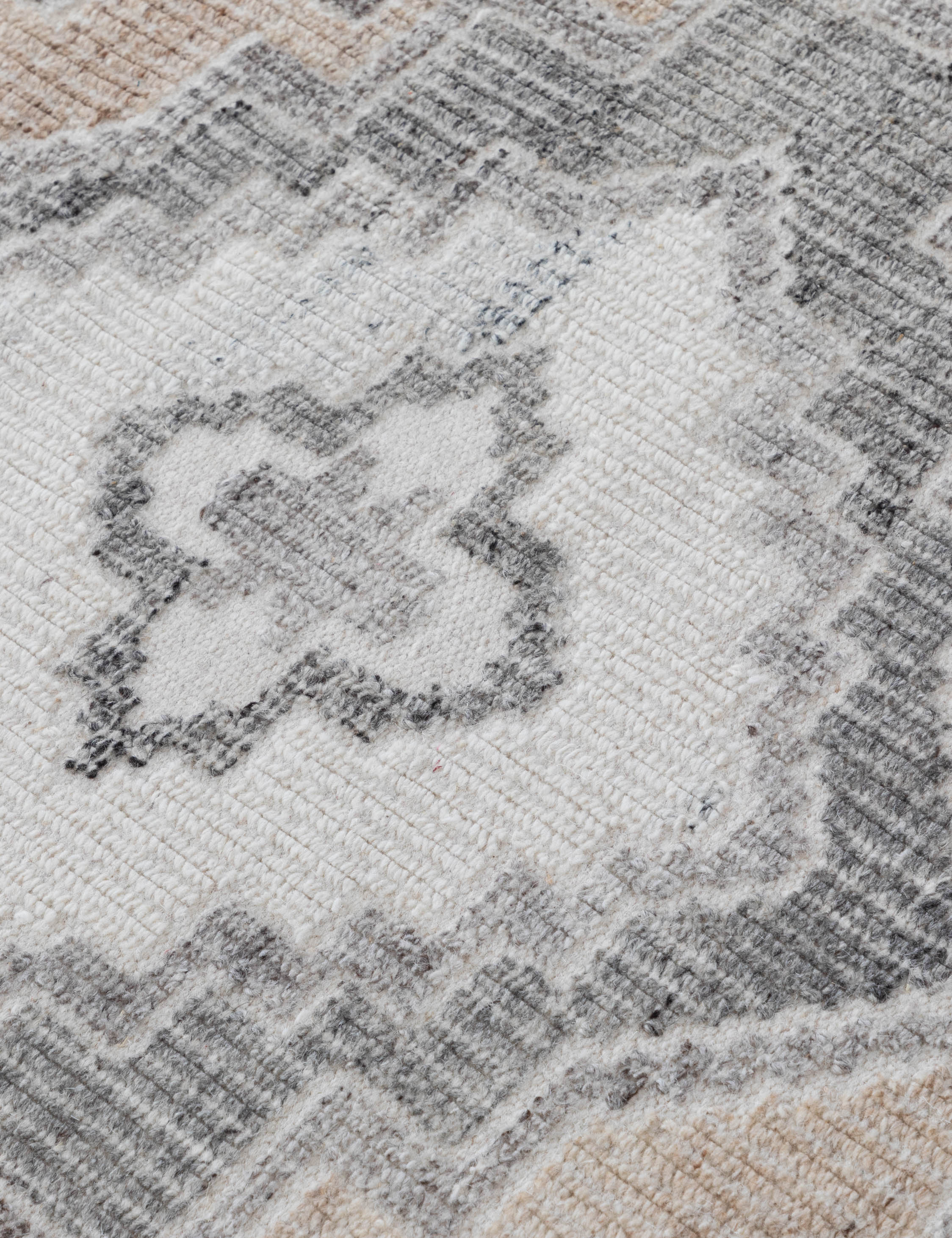 Lenya Handwoven Wool Rug - Image 4