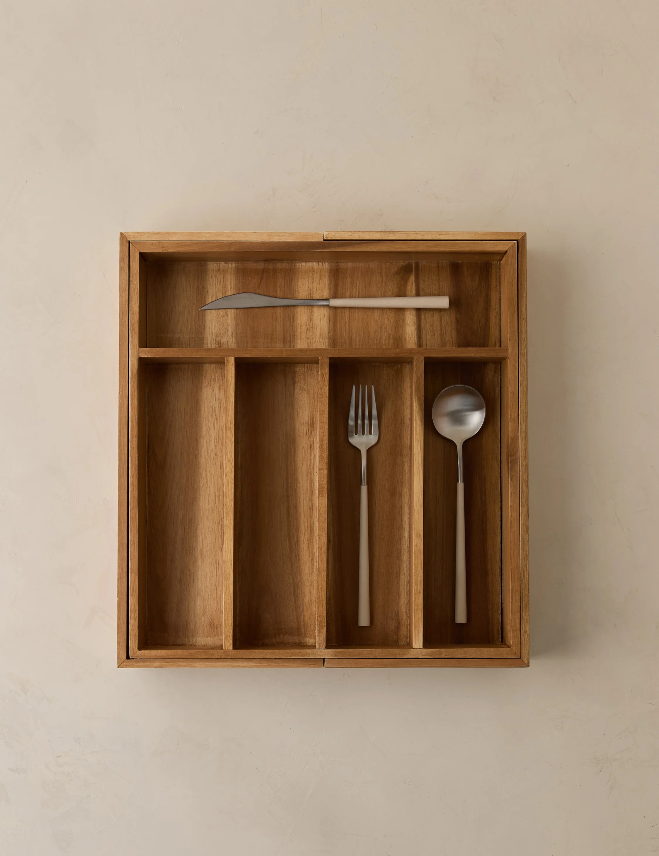 Lenz Expandable Cutlery Tray - Image 2