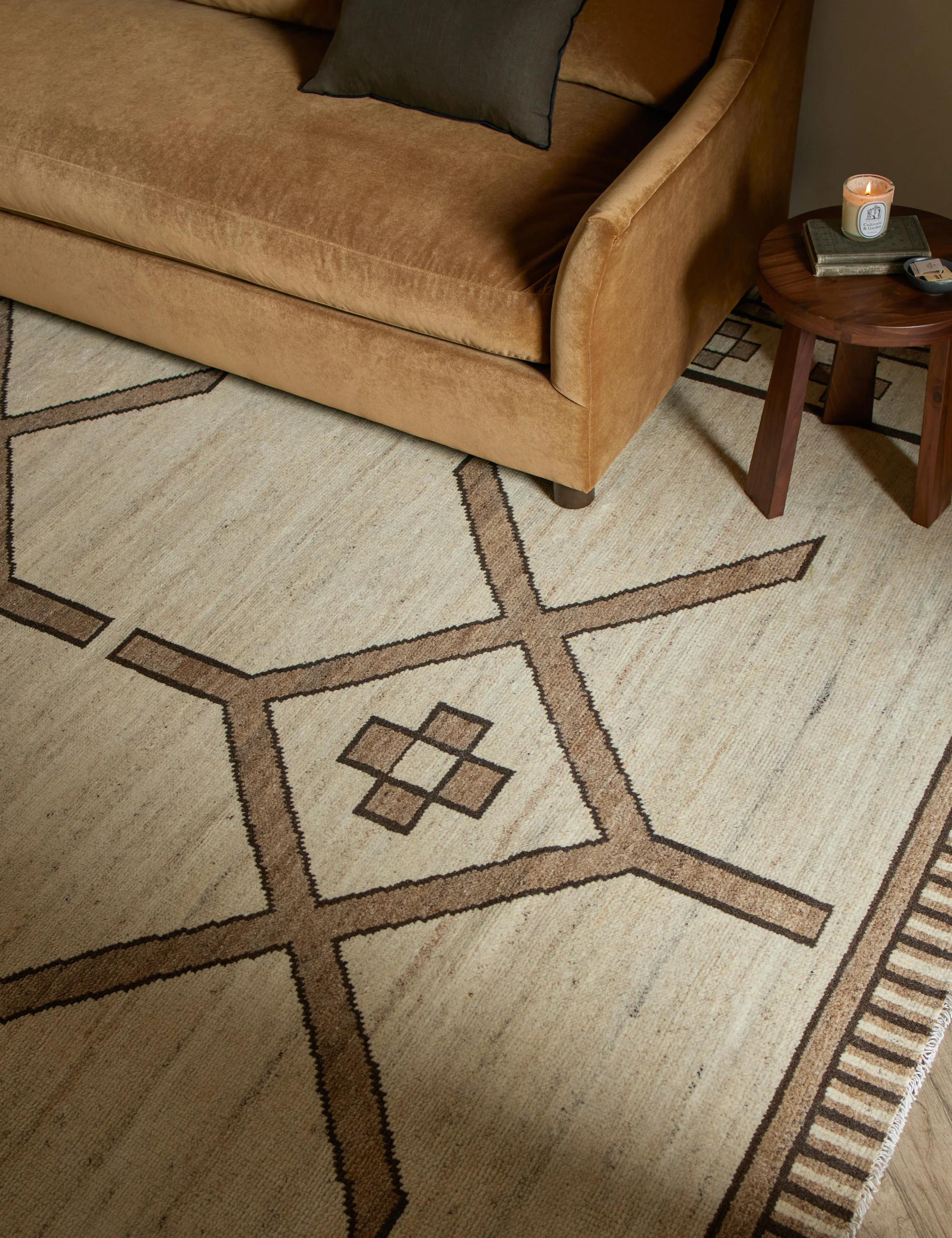 Leyli Hand-Knotted Wool Rug - Image 4