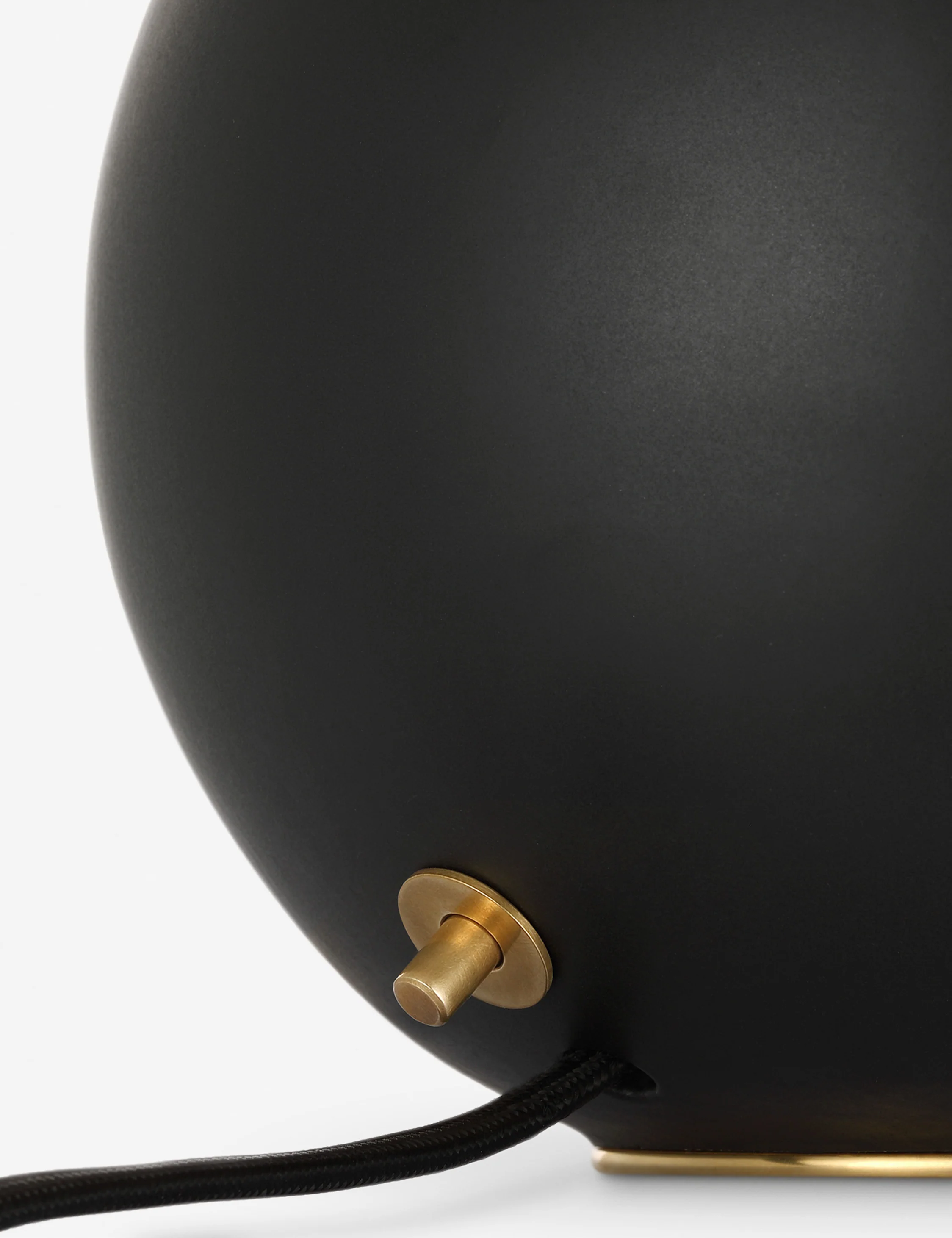 Lindo Table Lamp by Kelly Wearstler - Image 19