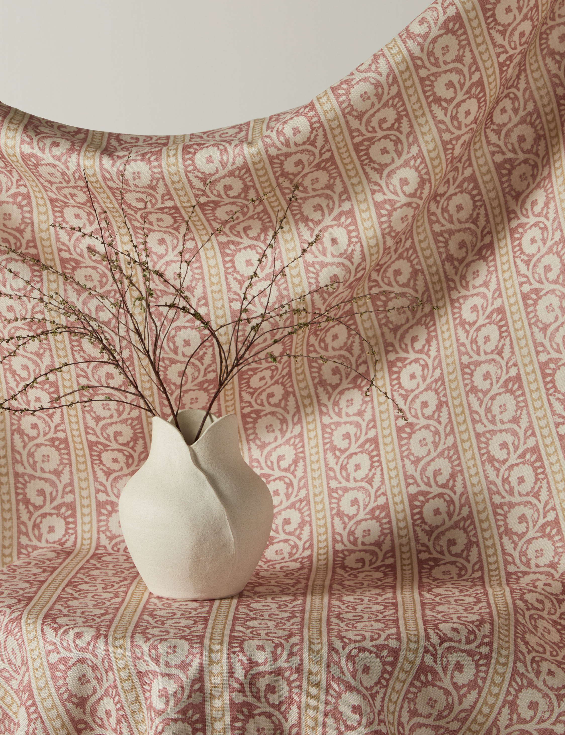 Livingston Linen Fabric - Image 10