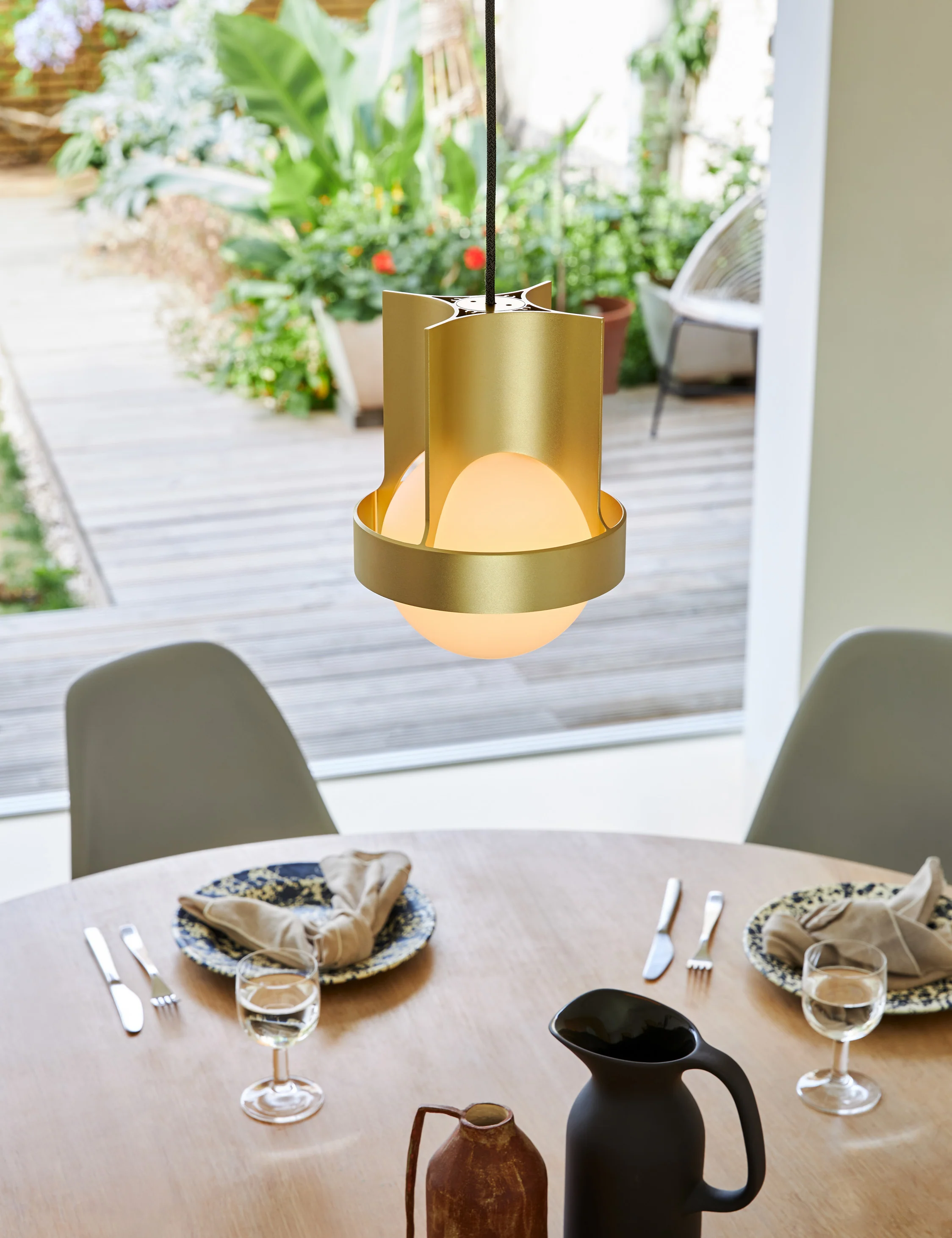 Loop Pendant Light with Sphere IV by Tala - Image 2