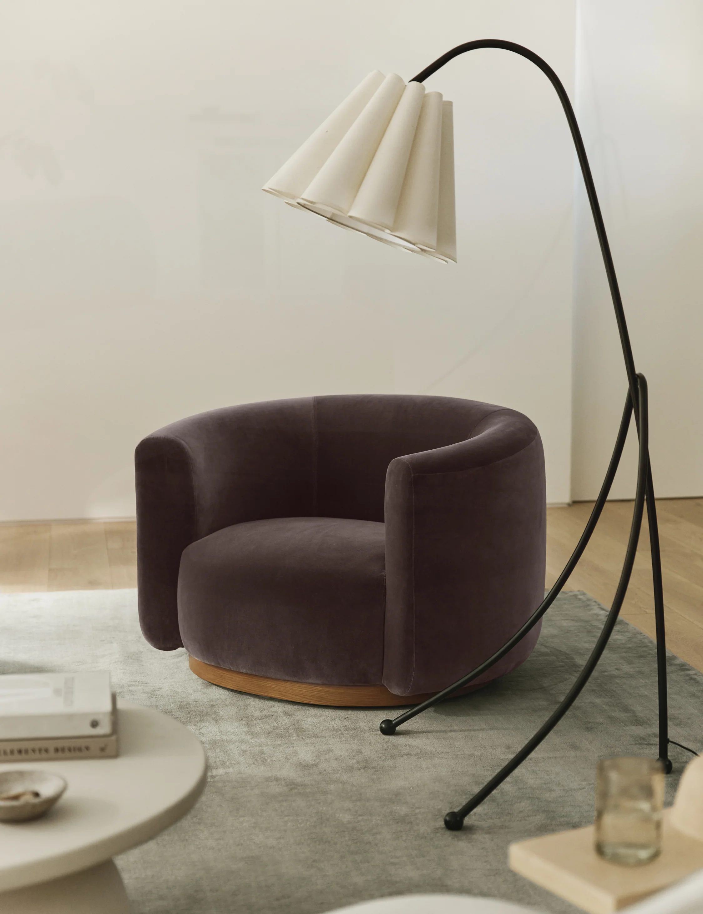 Lowry Swivel Chair - Image 4