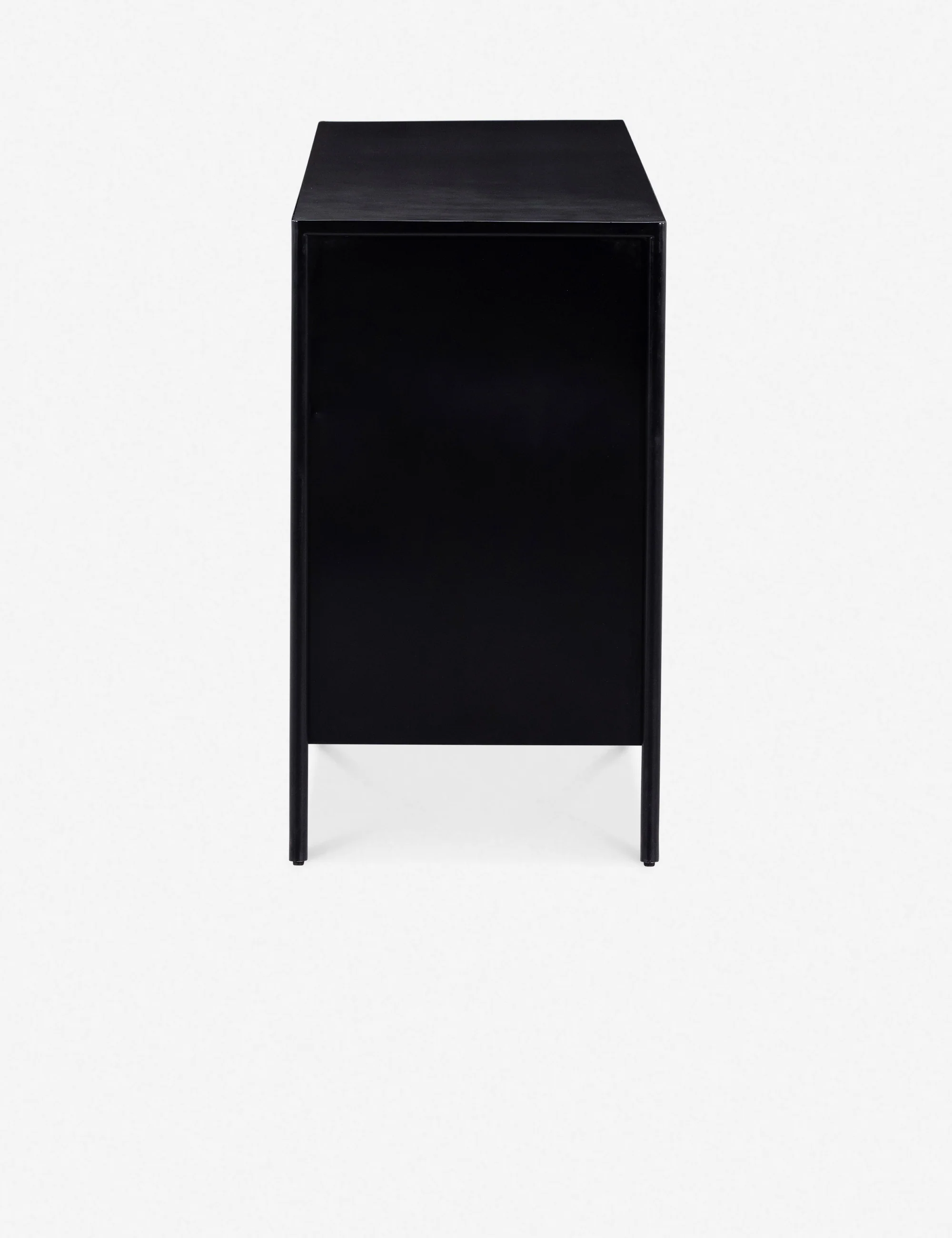 Mathus 8-Drawer Dresser - Image 4