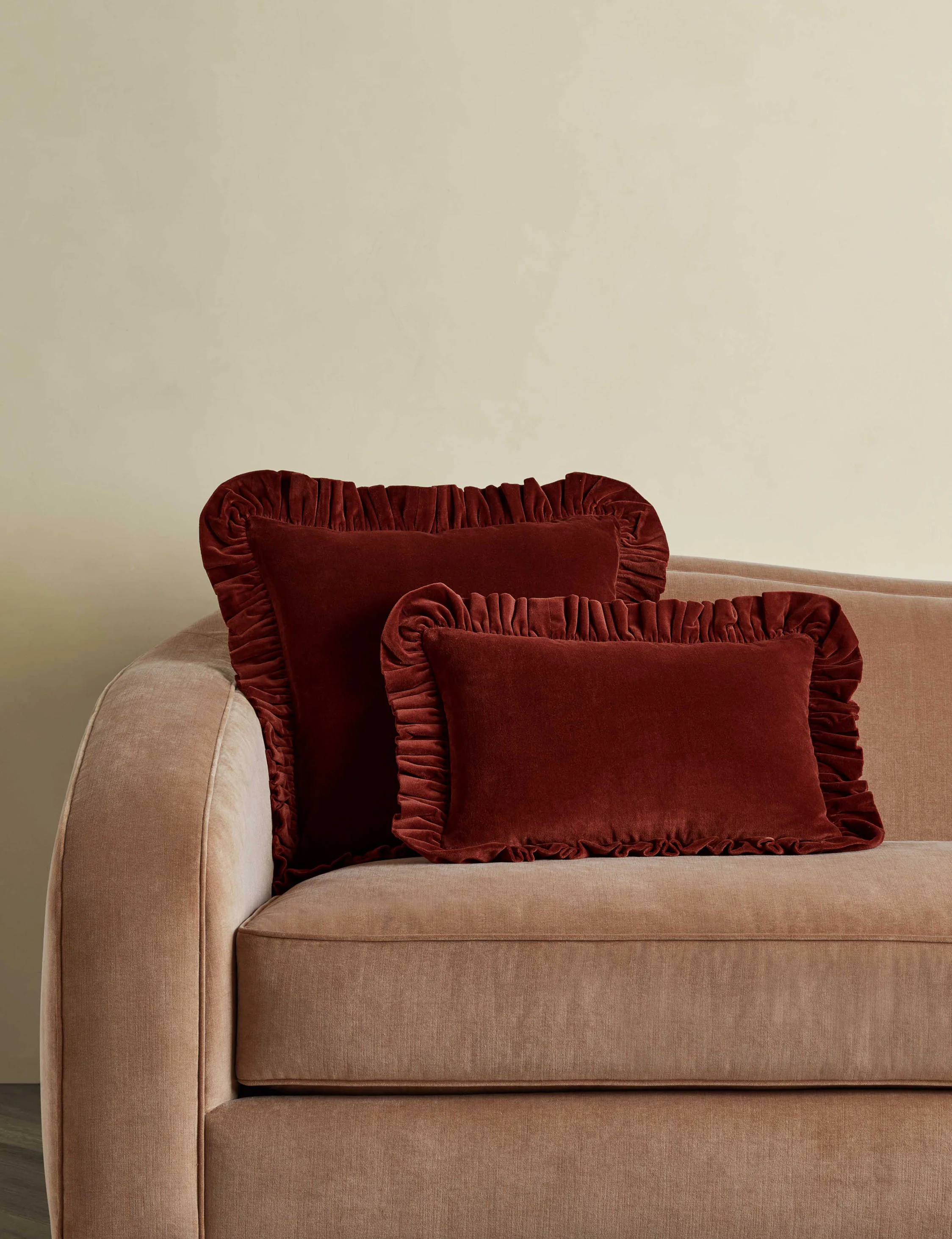 Mauree Velvet Pillow - Image 27