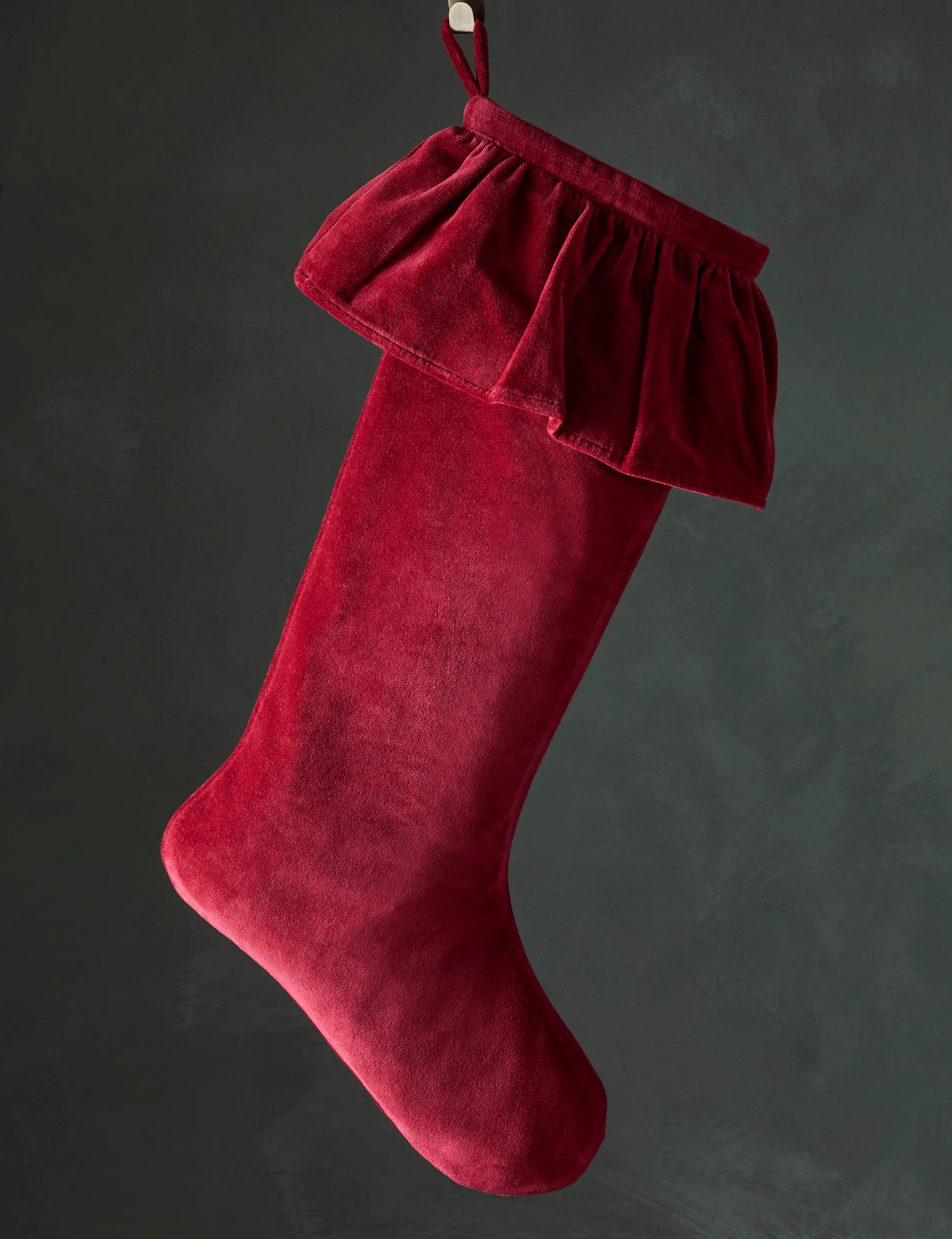Mauree Velvet Stocking - Image 5