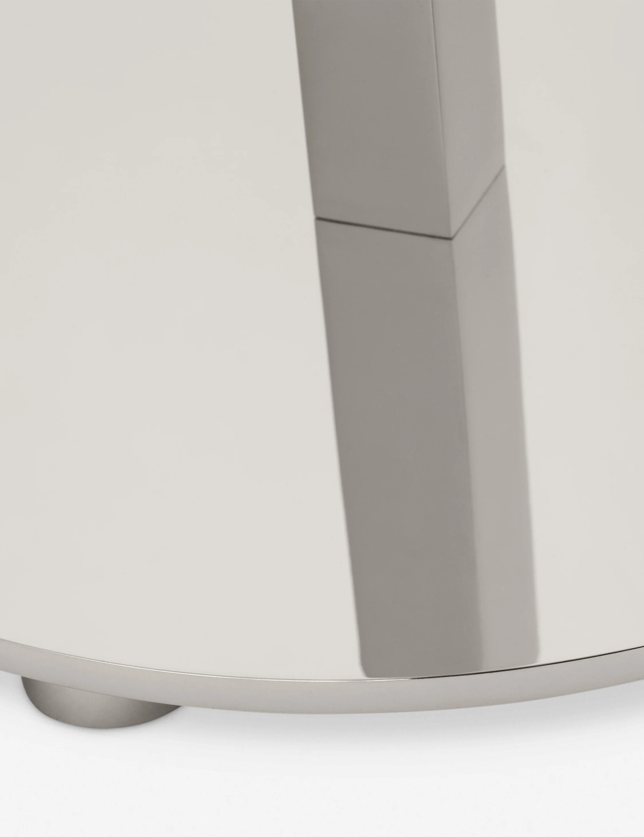 Nielsen Cordless Floor Lamp - Image 17