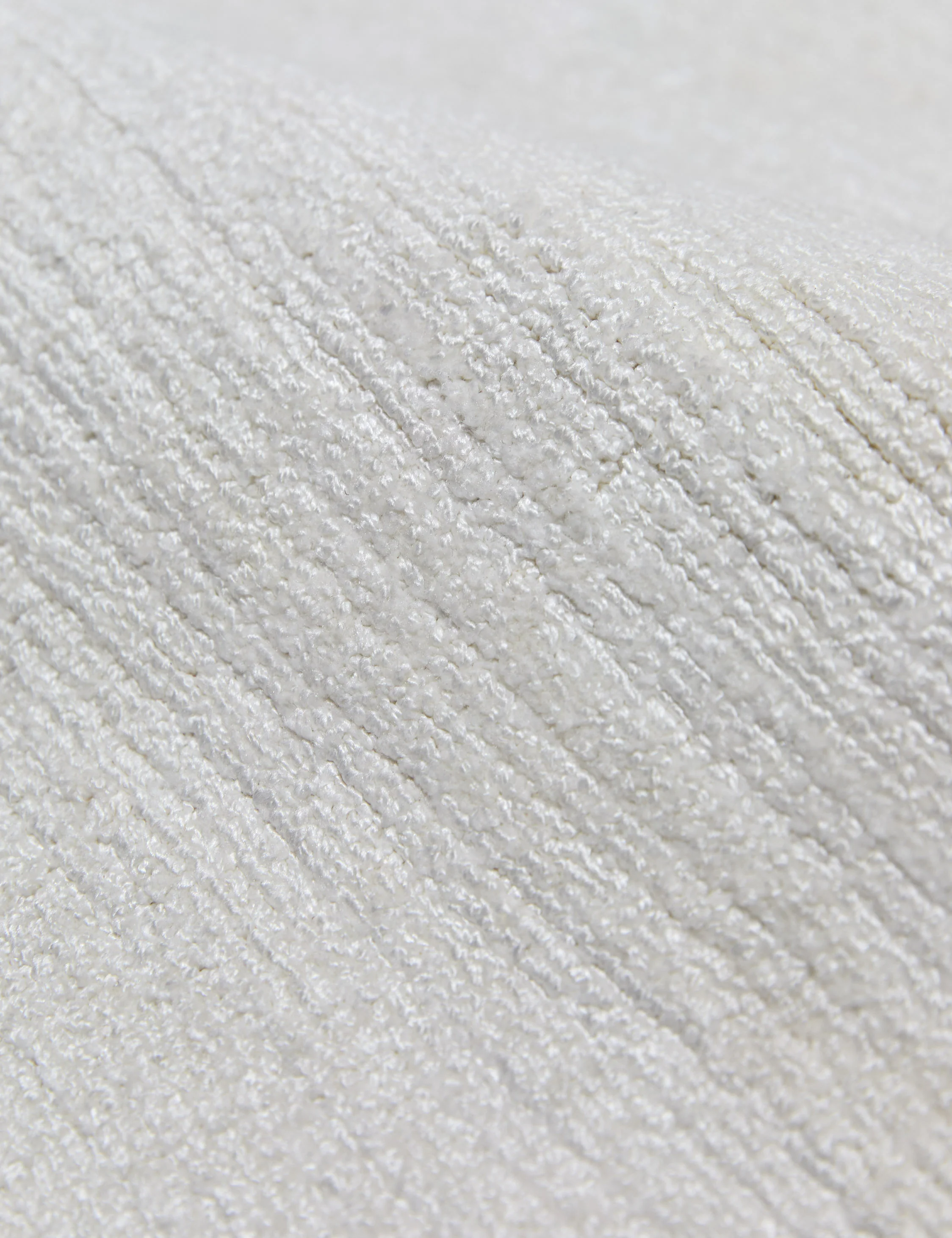 Custom Renna Rug, Snow Swatch 5.5" x 6" - Image 2