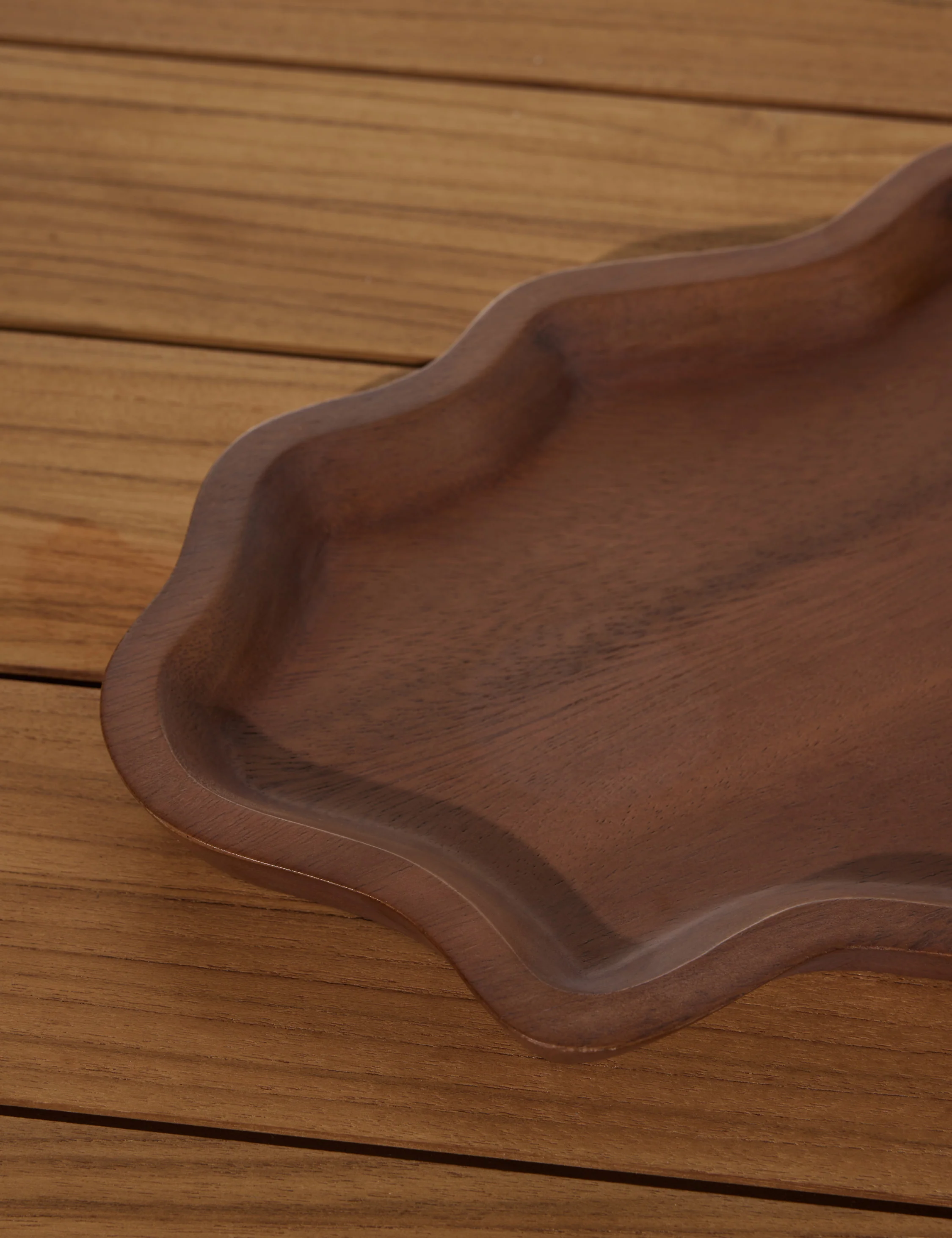 Ruffle Serving Tray by Sarah Sherman Samuel - Image 8