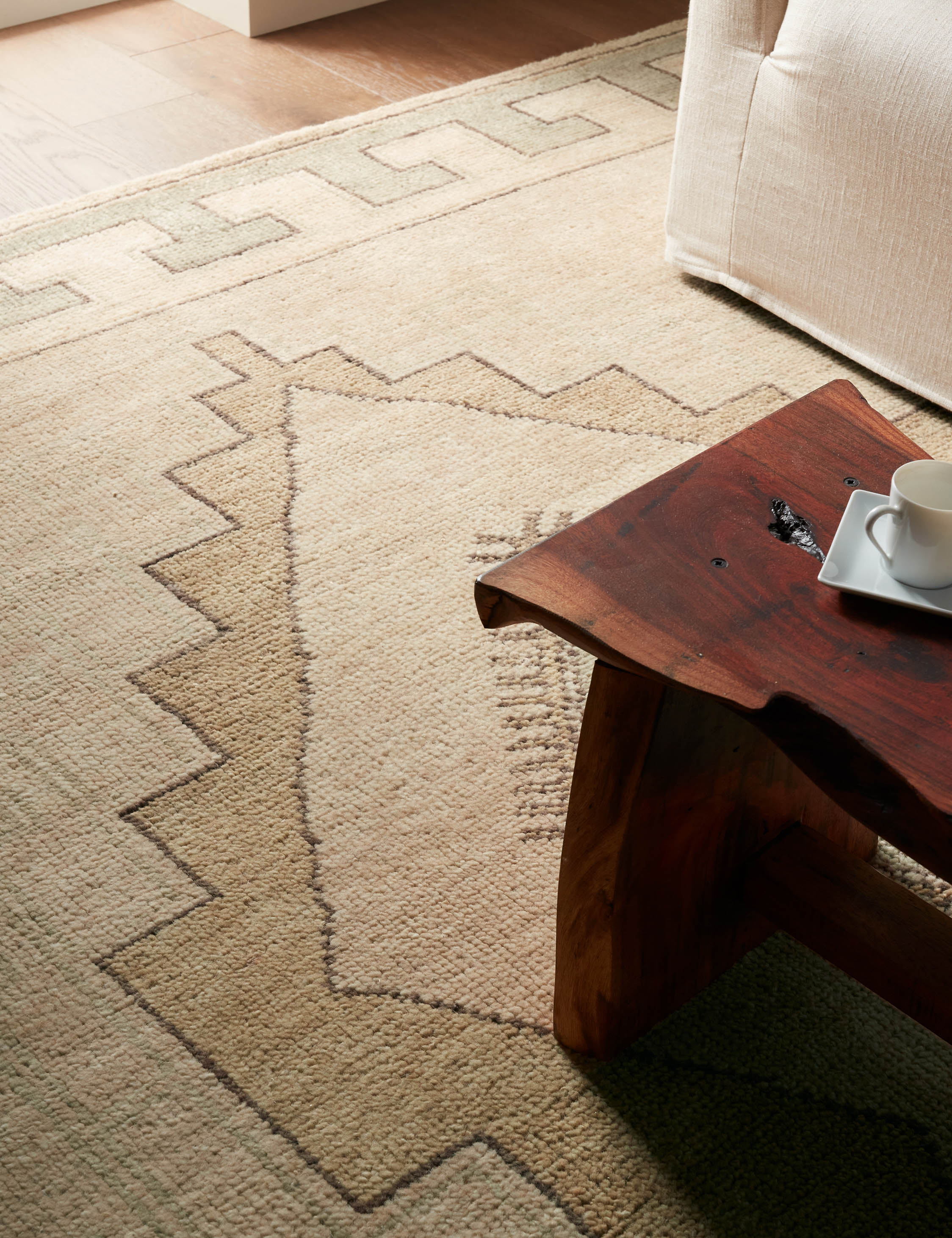 Silo Hand-Knotted Wool Rug - Image 4