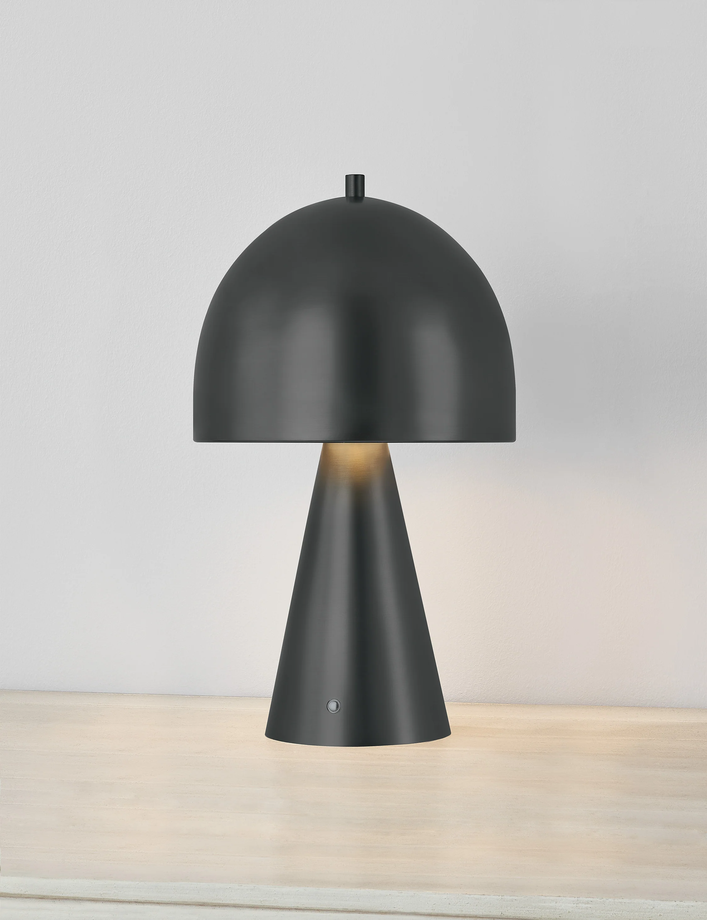 Storr Cordless Table Lamp - Image 4
