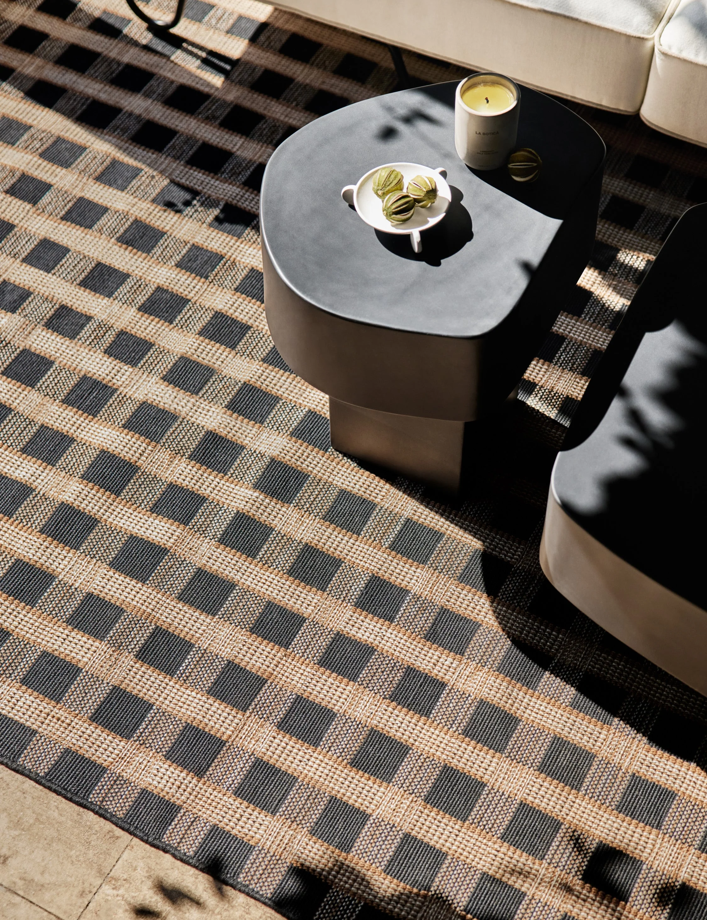Thatcher Handwoven Indoor/Outdoor Rug Swatch by Sarah Sherman Samuel - Image 4