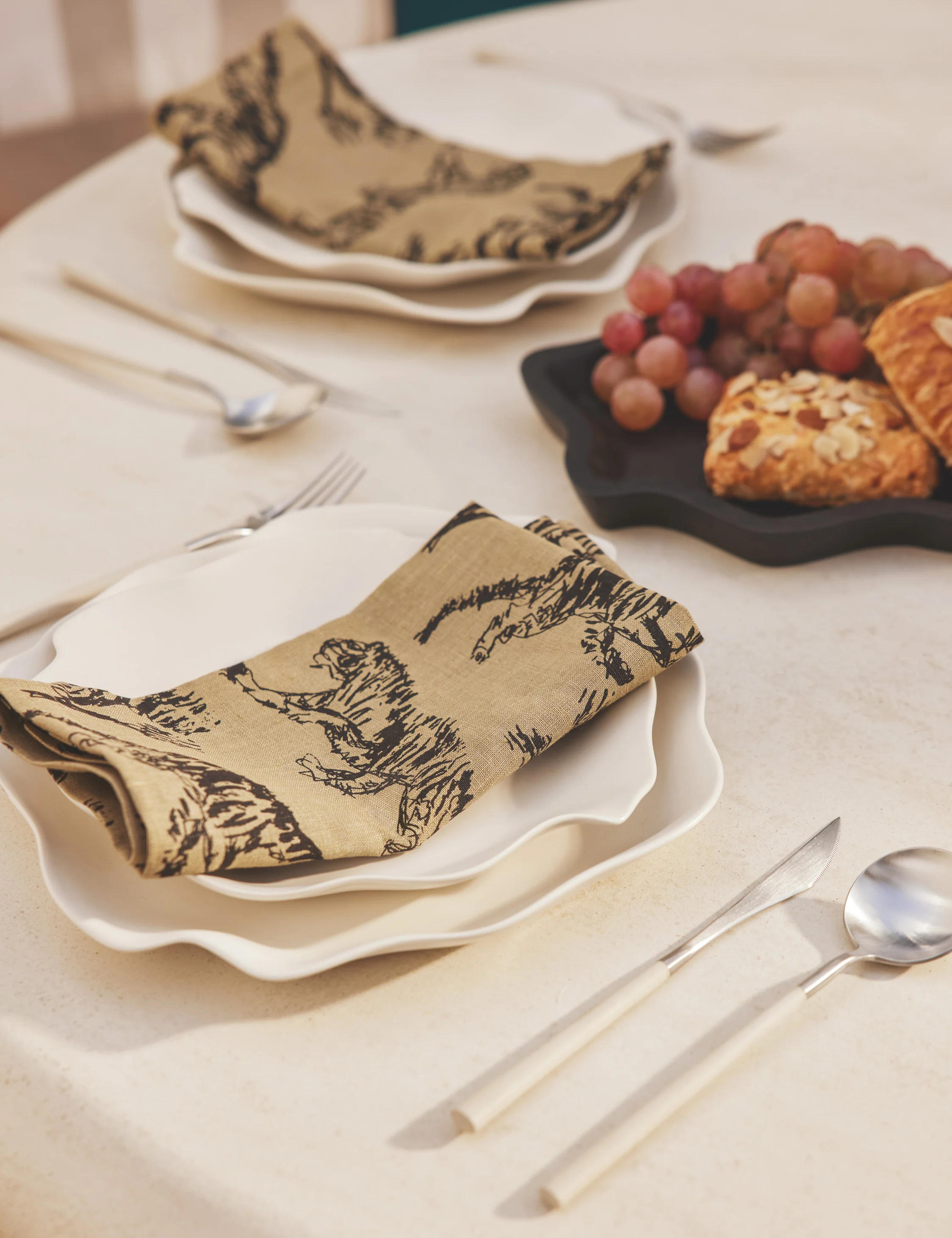 Tiger Linen Napkins (Set of 4) by Sarah Sherman Samuel - Image 5