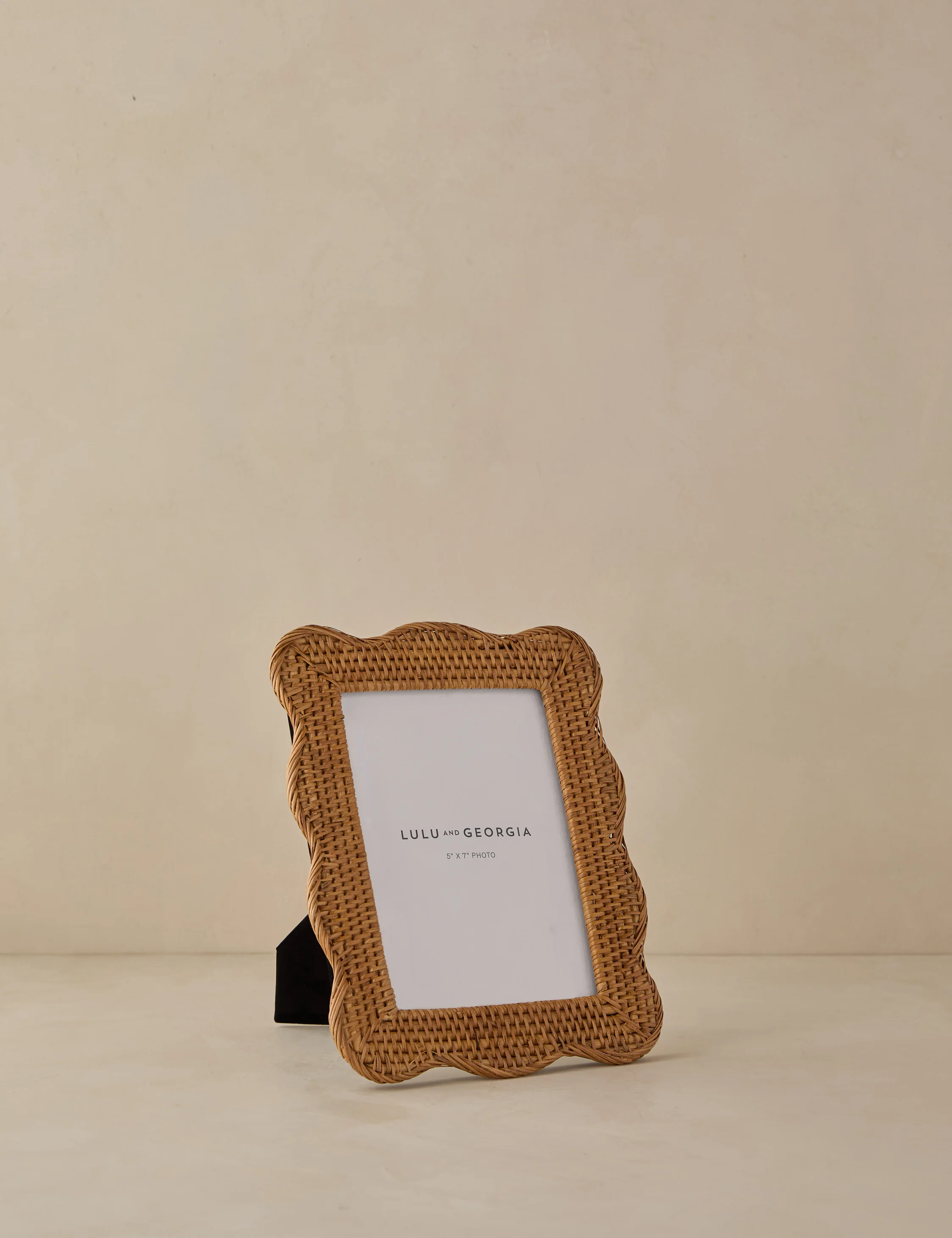 Tyna Rattan Picture Frame - Image 4