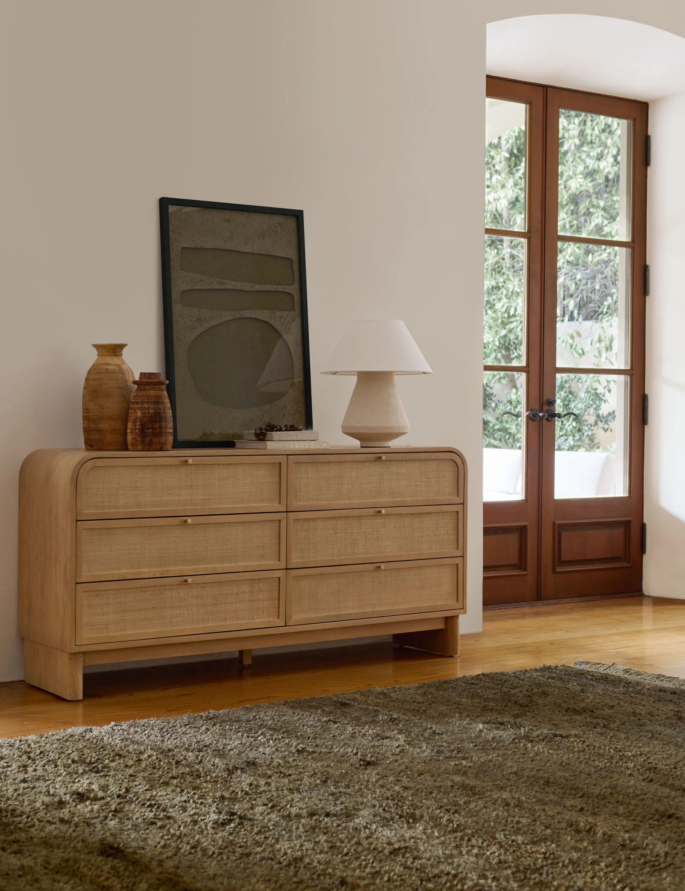 Vincente Table Lamp - Image 3