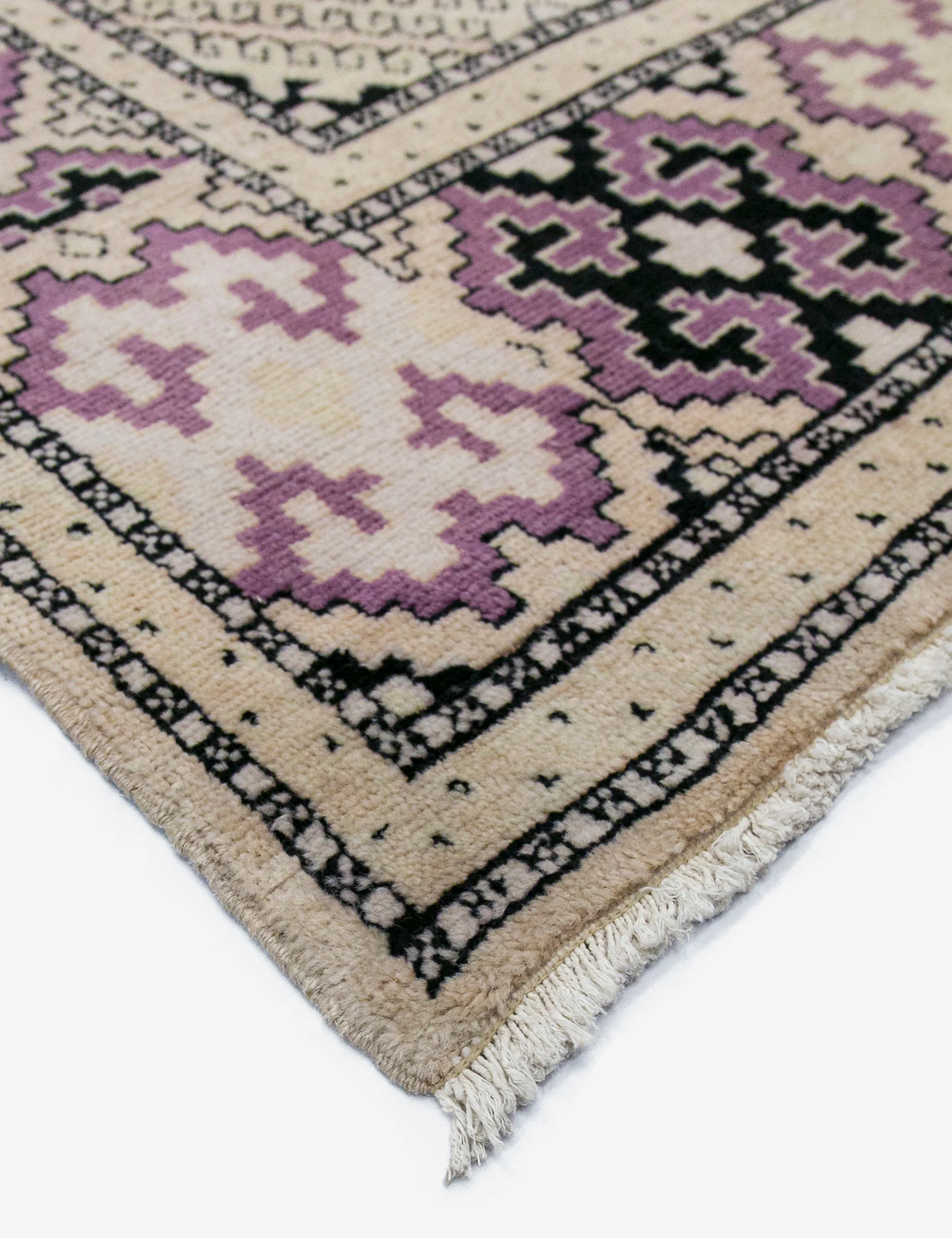 Vintage Turkish Hand-Knotted Wool Rug No. 456, 4'5" x 6'1" - Image 2