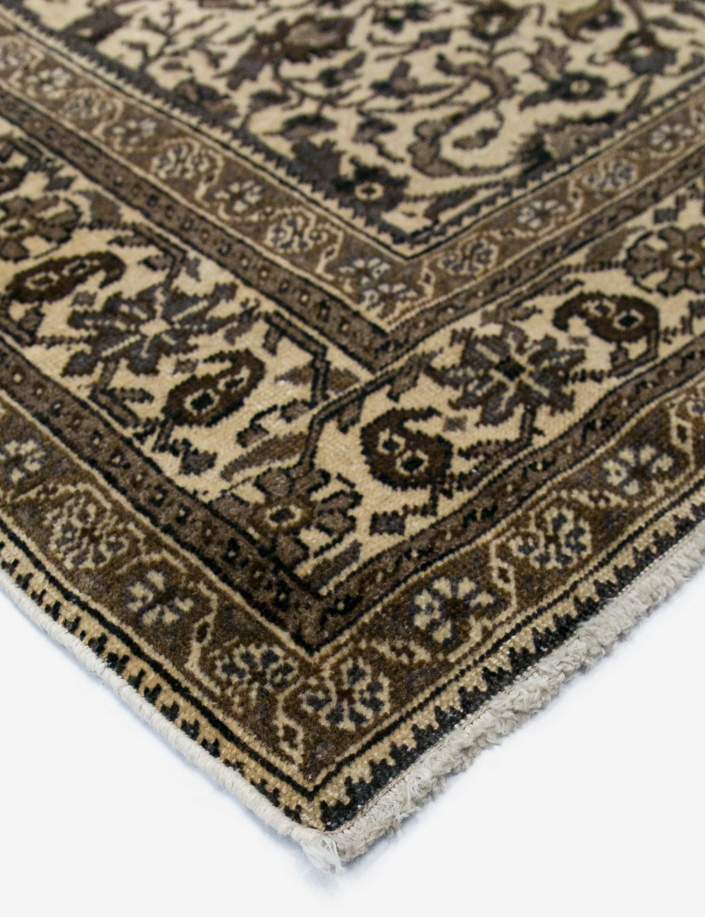 Vintage Turkish Hand-Knotted Wool Rug No. 458, 4'11" x 7'3" - Image 2