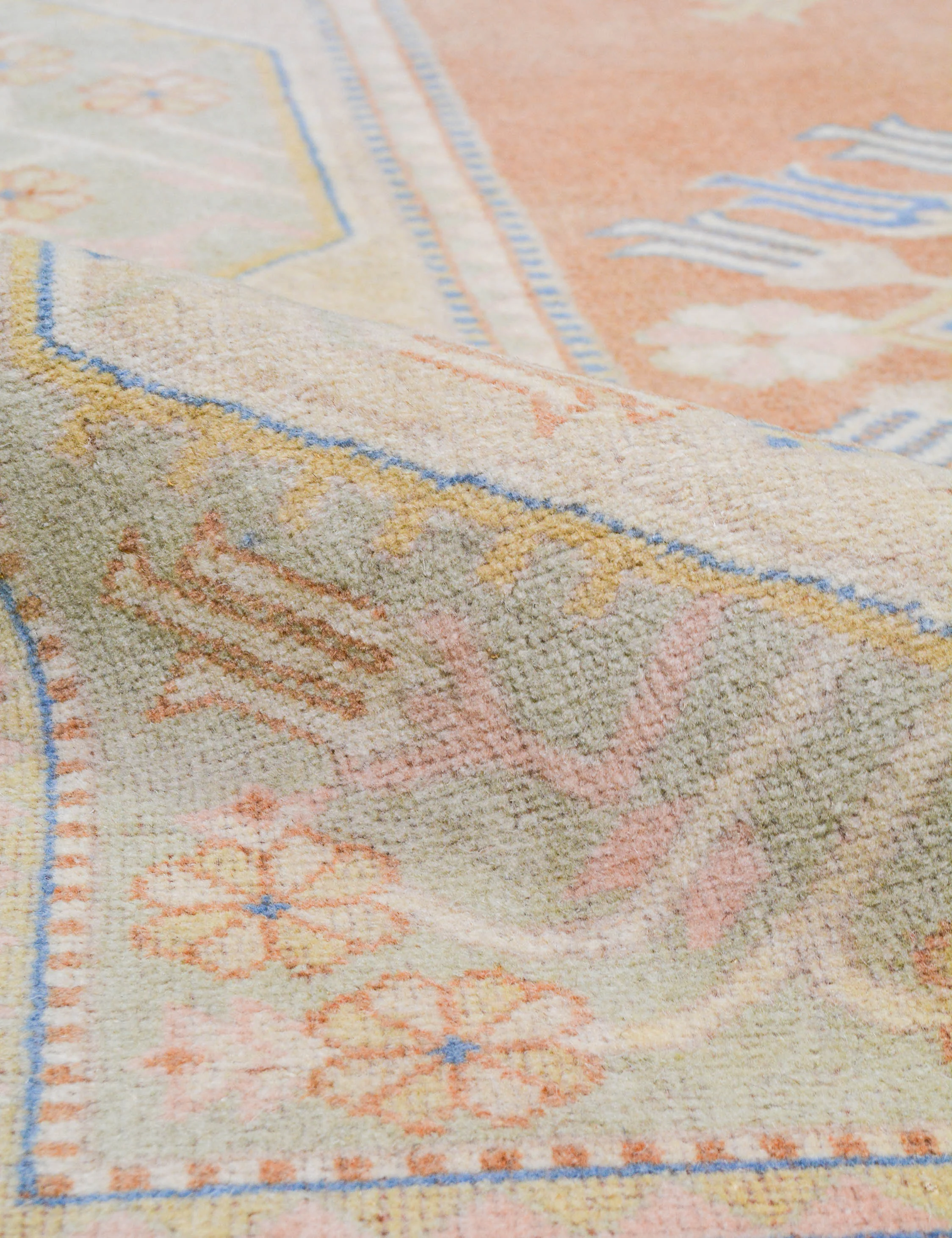 Vintage Turkish Hand-Knotted Wool Rug No. 466, 5' x 8' 2" - Image 3